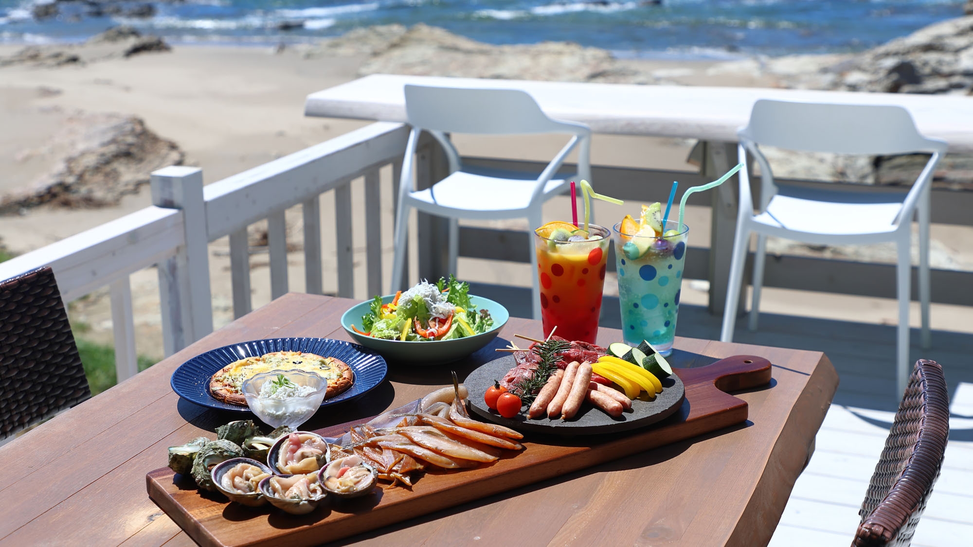 【BBQ】　海の幸＆肉のW主役！浜焼きグランピングBBQ！