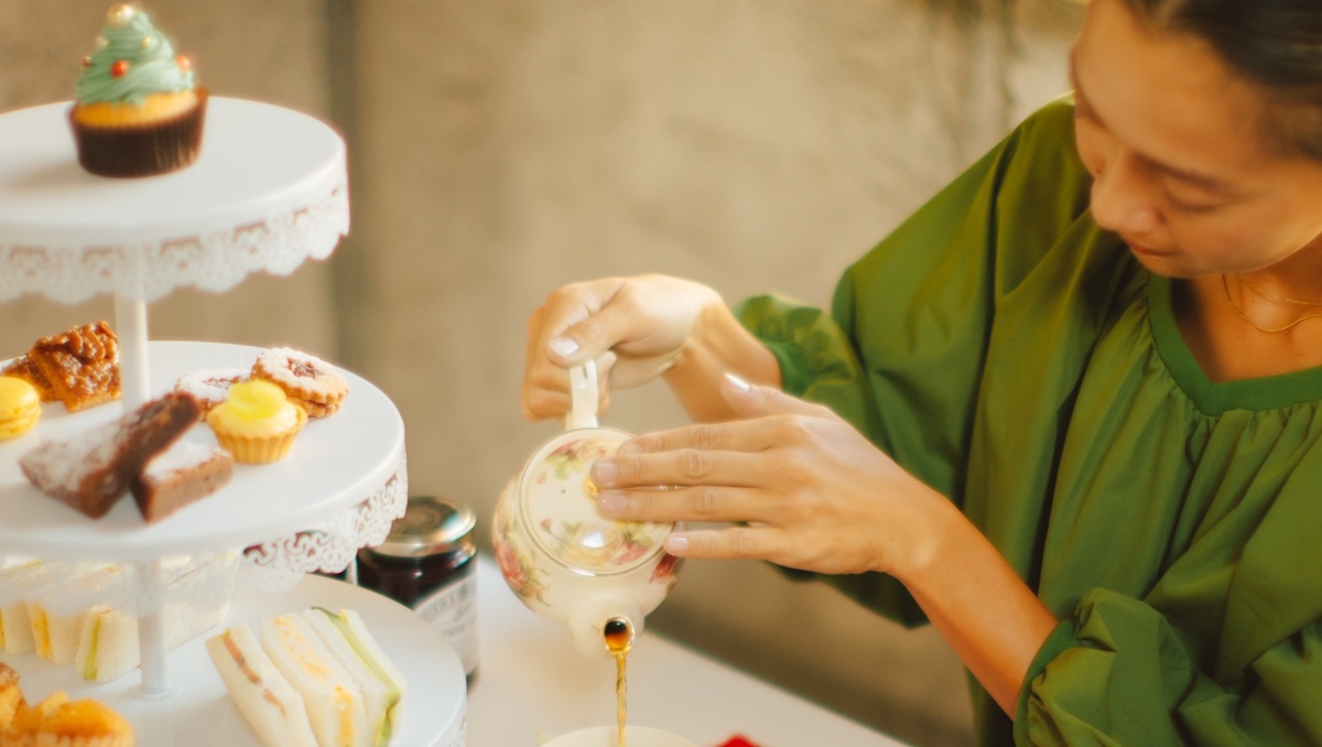 五足のくつに泊まって、教会の見えるカフェでアフタヌーンティ【夕食は少量美味の重箱スタイル】12月限定
