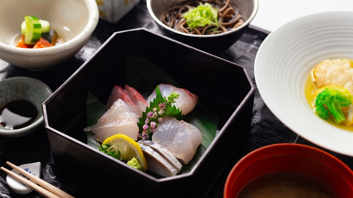 【お魚定食プラン】地魚のお造りメインのシンプル定食プラン｜温泉露天付き離れ｜天草観光が目的の方にも！