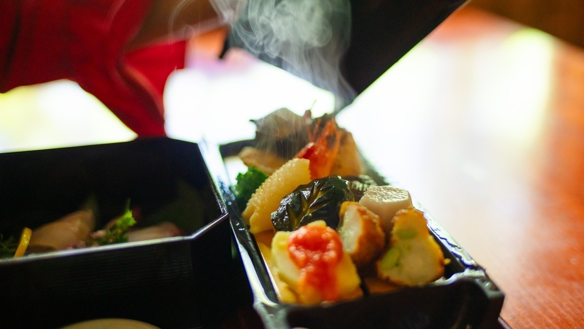 【美味少量】地魚お造り＆天草の幸の二段の重箱と、あったか地魚料理＼源泉かけ流し露天付き離れ／食事個室