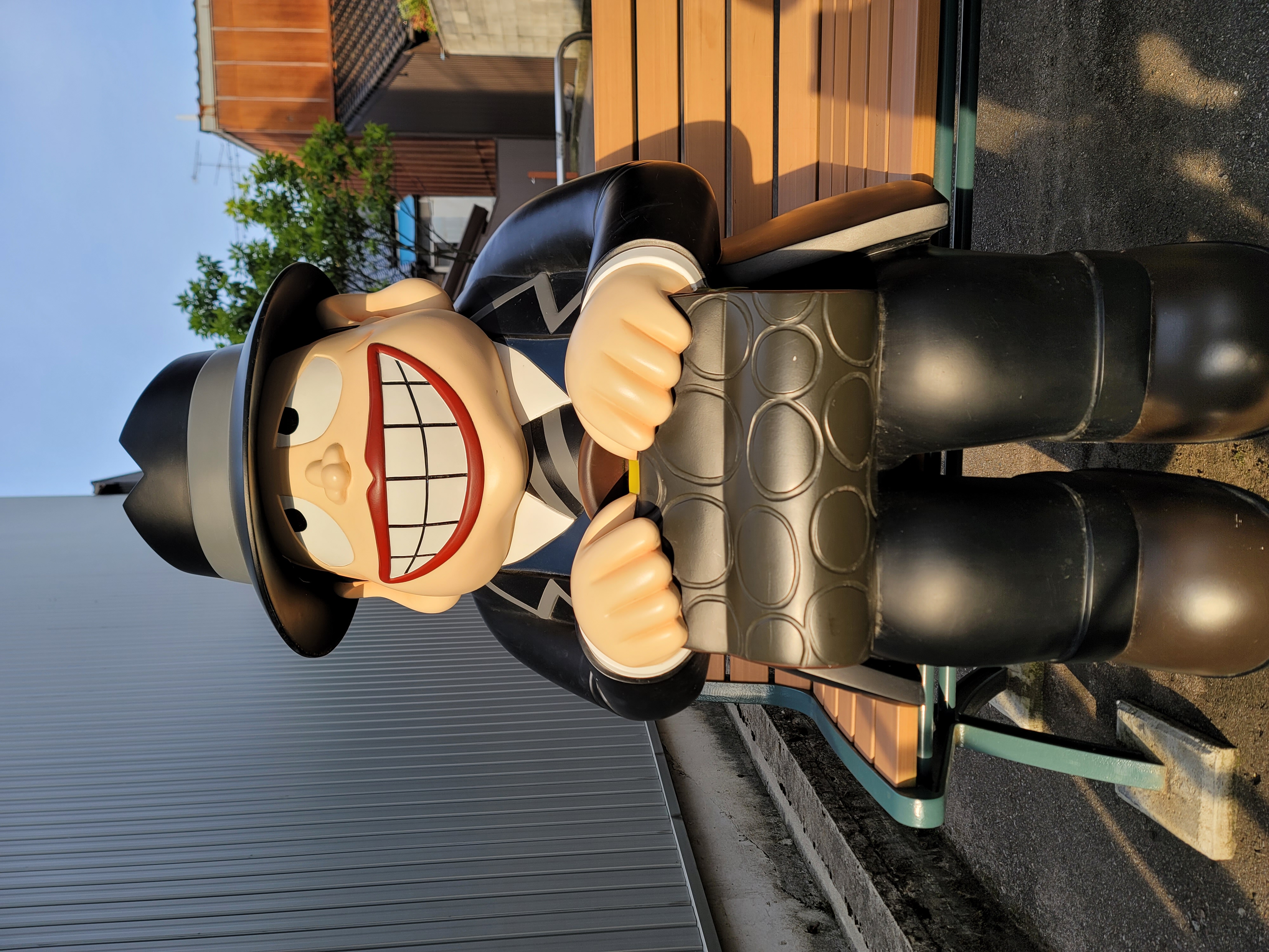 宿より徒歩4分　まんがロード