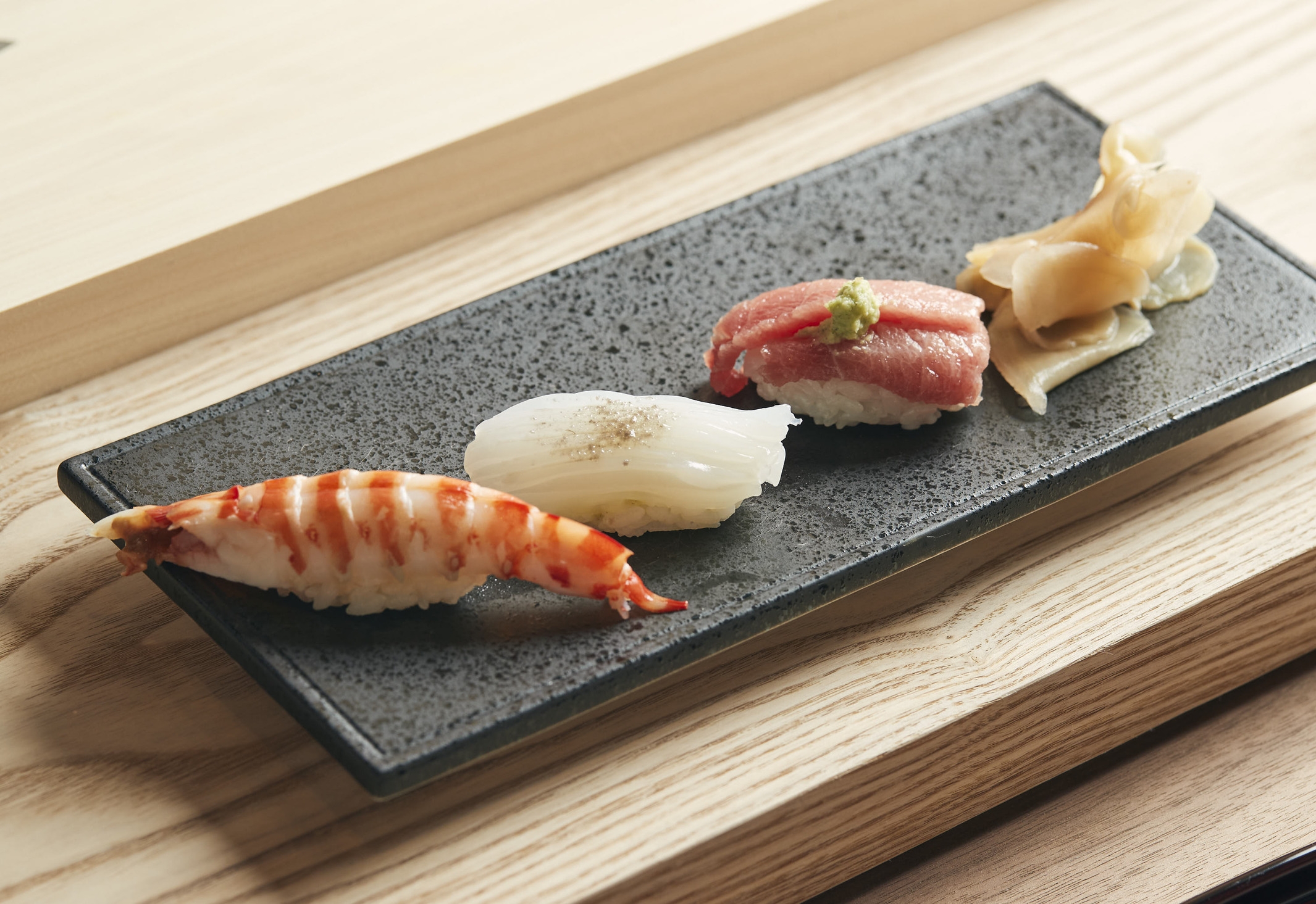 別館すし処「神の前」で味わう極上の握り寿司プラン