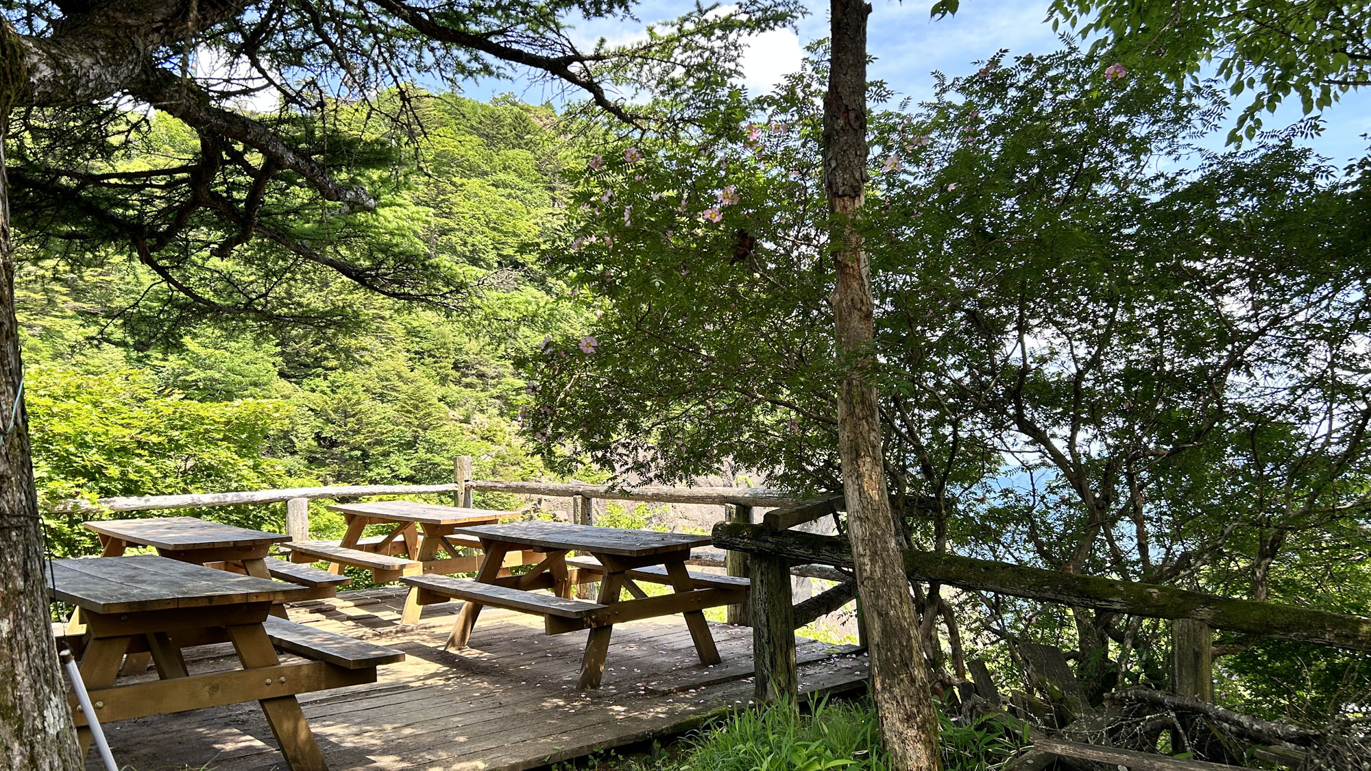 【展望台】疲れた体を休める絶好の場所