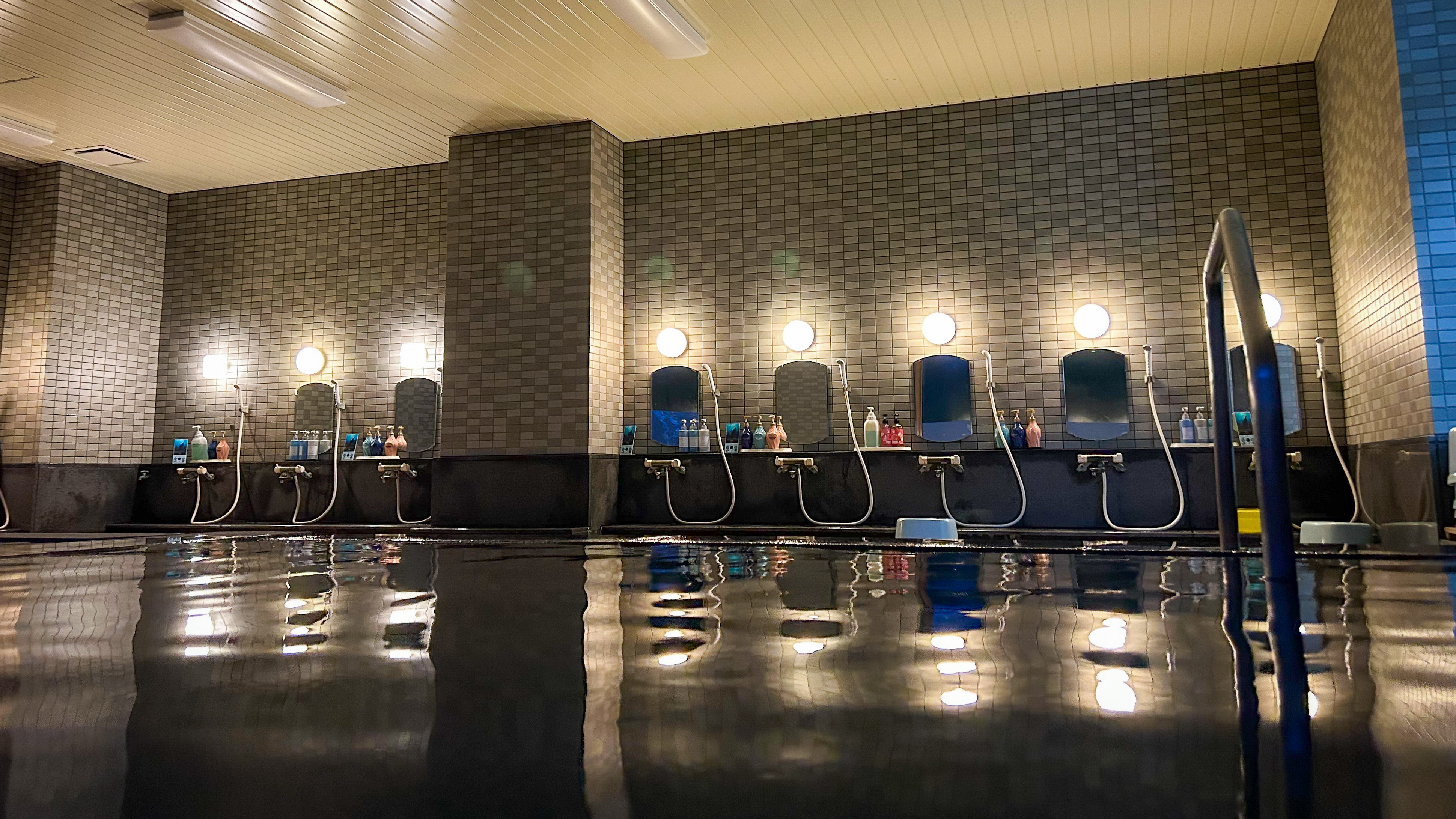 浅草山荘のお風呂は、入広瀬地区でも数少ない温泉