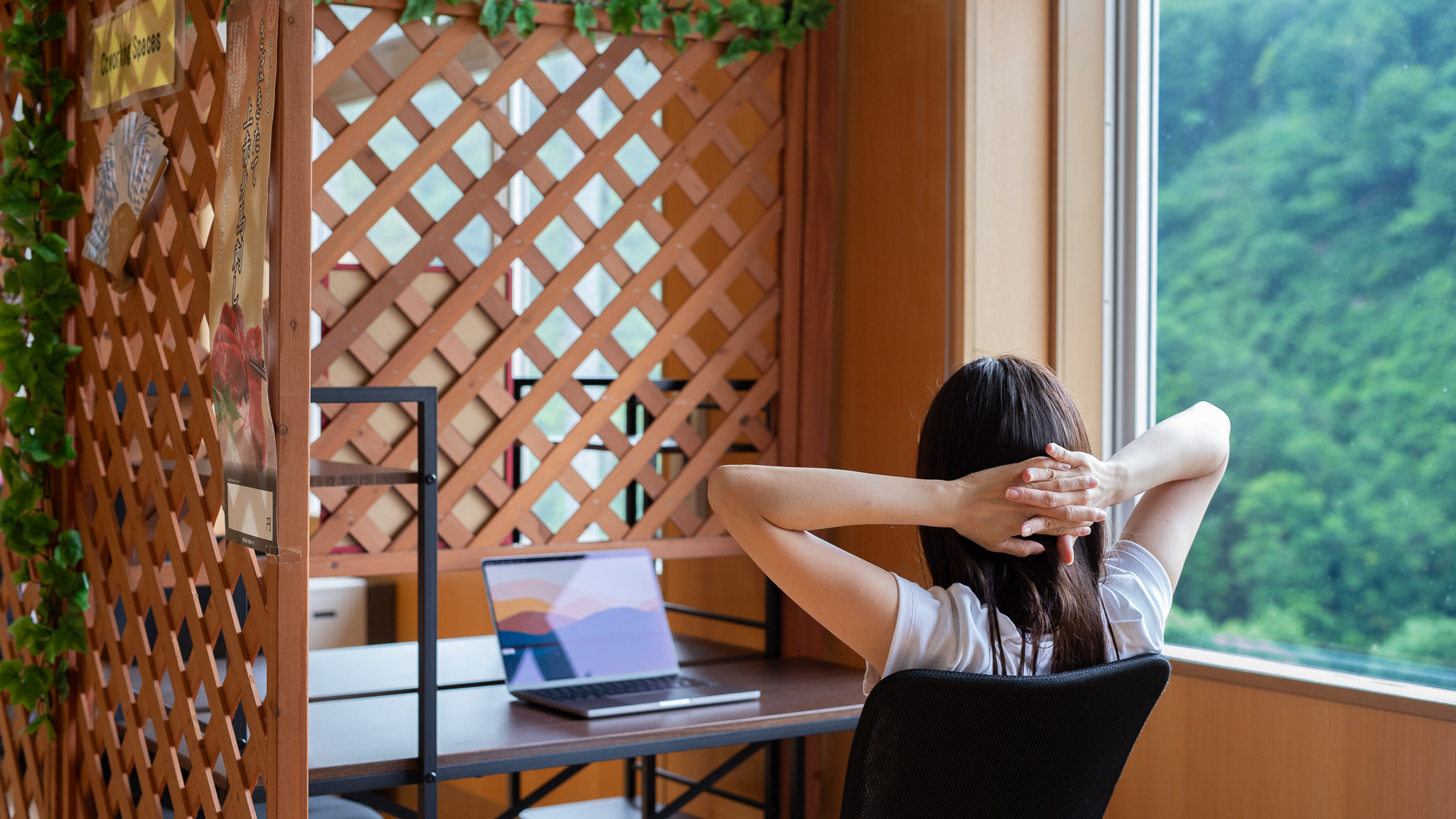 大自然を眺めながらワーケーションも可能です（Wi-Fi完備）