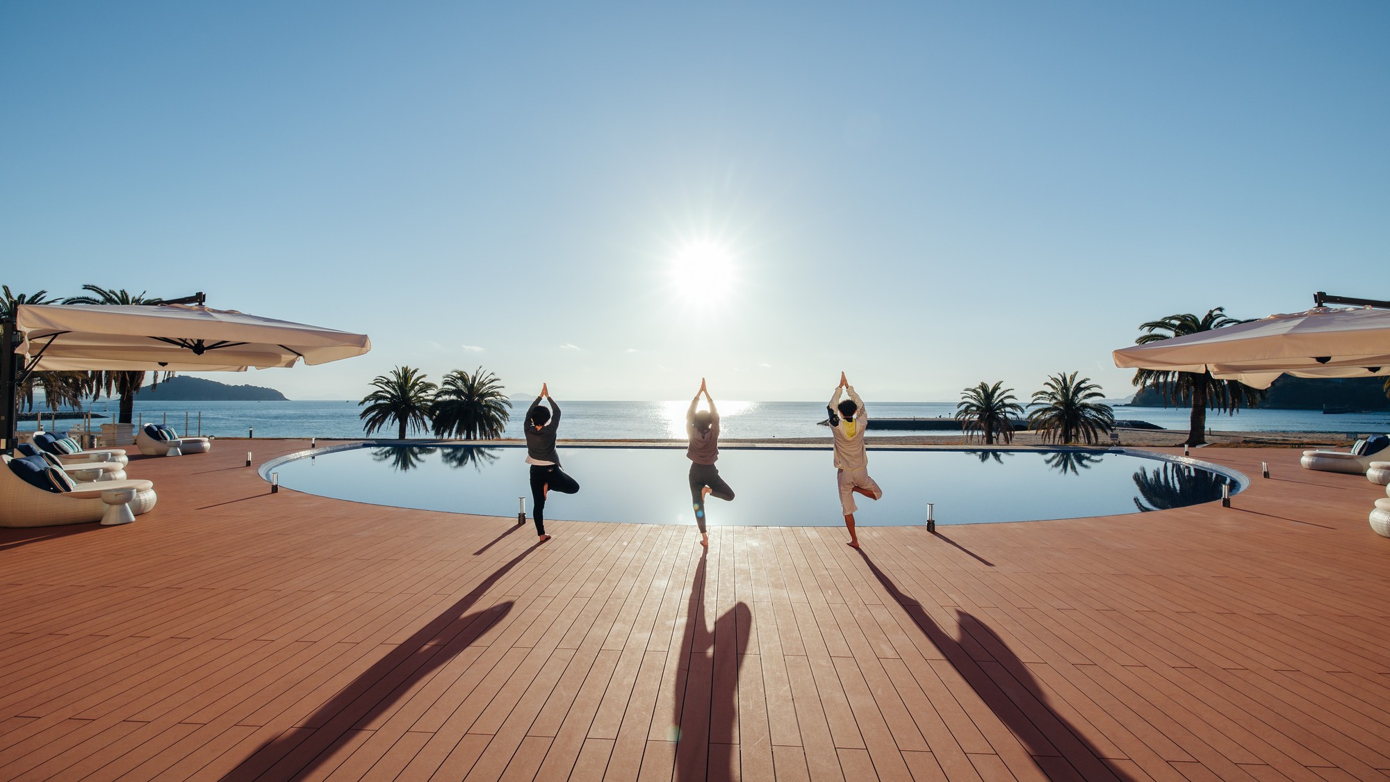 瀬戸内の穏やかな海を望むリゾートで、気心知れた友人と過ごす特別な女子旅ステイ。