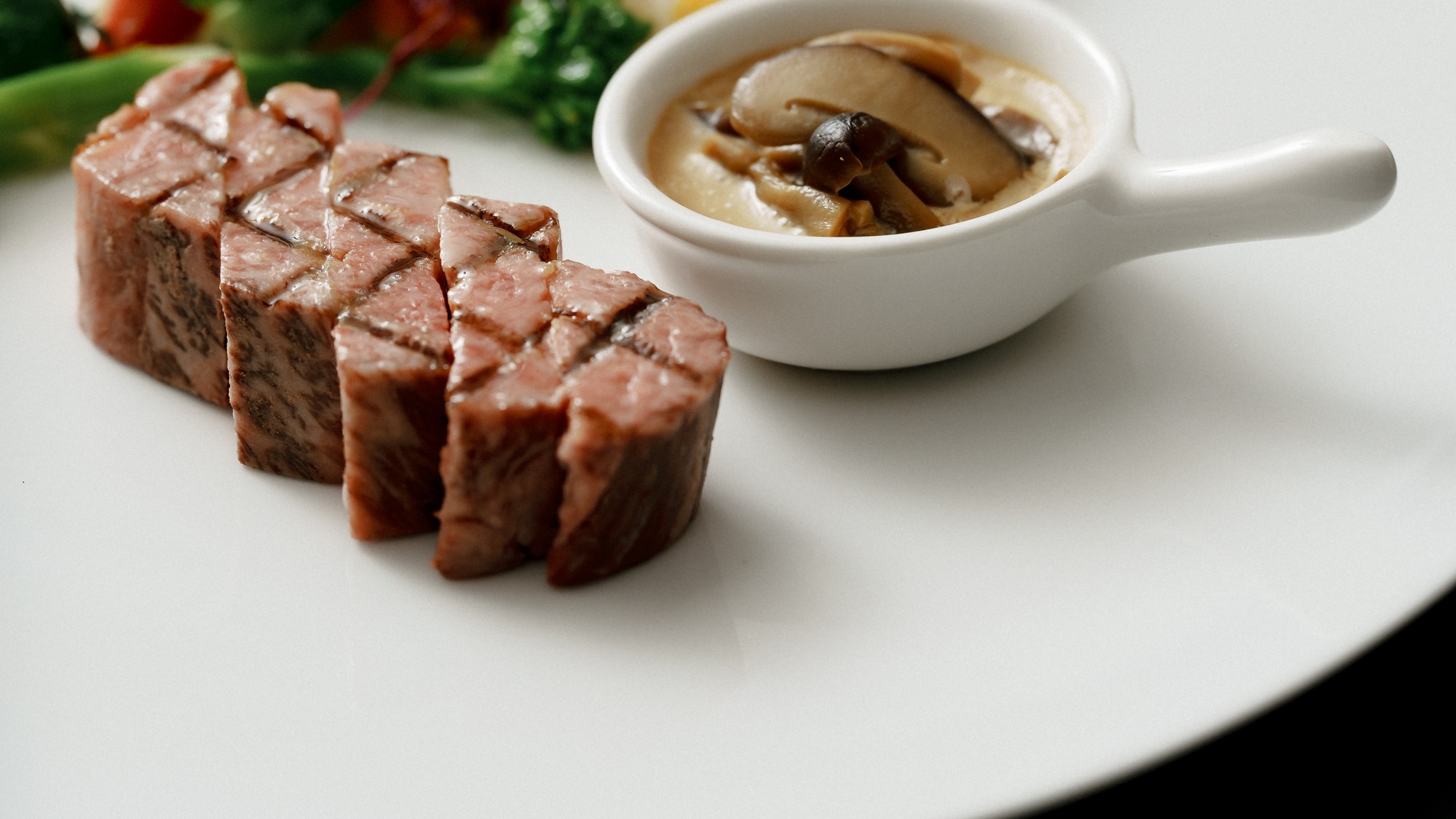 【創作】フレンチディナー　肉料理（黒毛和牛）