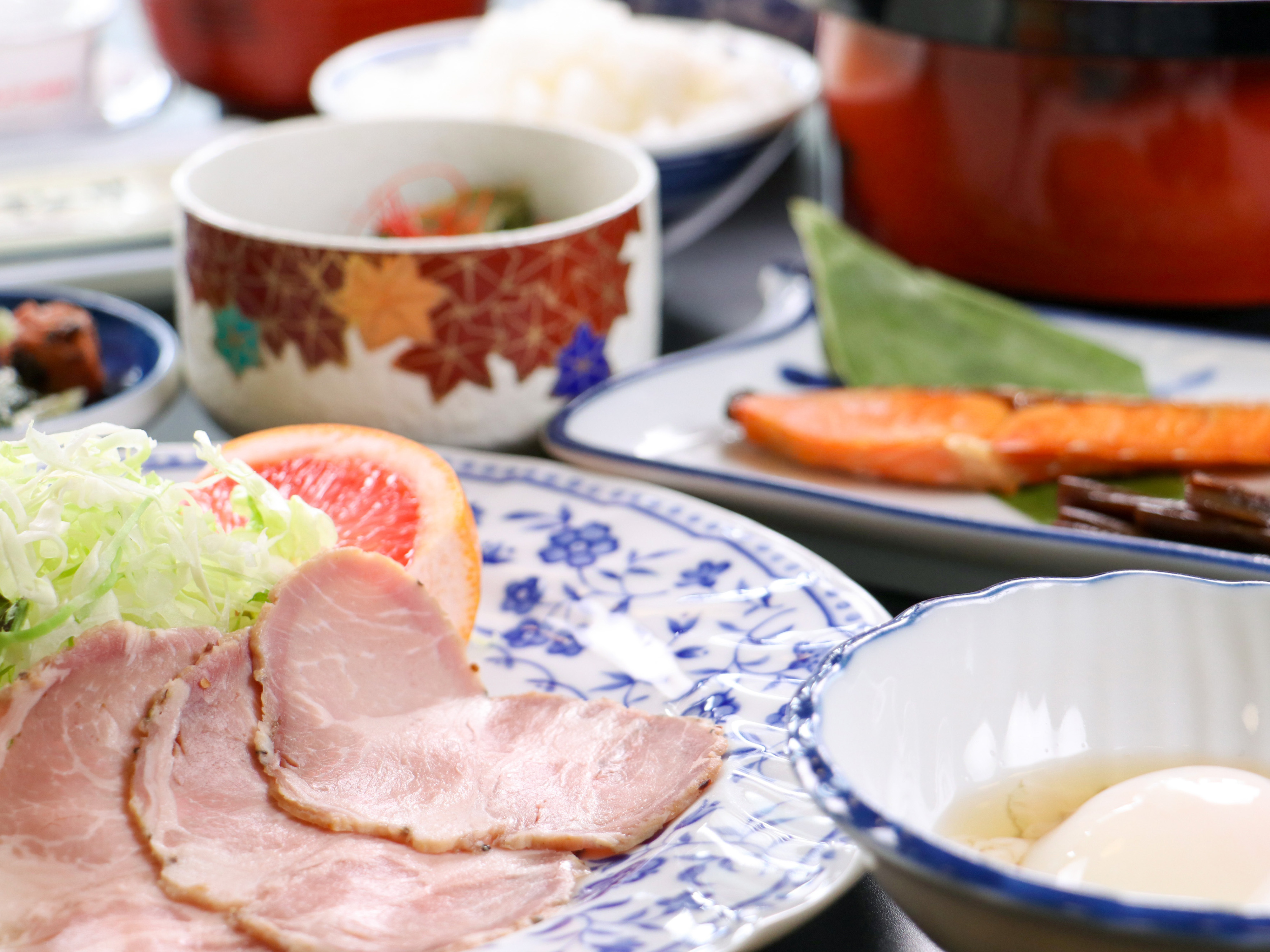 #朝食一例　一日の始まりにぴったりの、地元野菜を使った朝食をご堪能ください