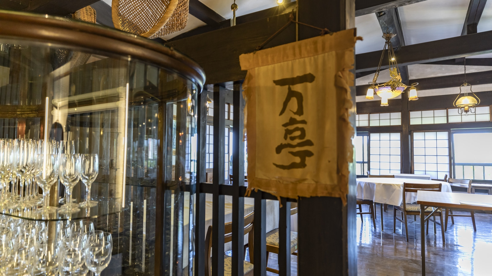 【フレンチ朝食付】日本三古湯の天然温泉で至福のひととき　何もしない贅沢な休日を（通年）