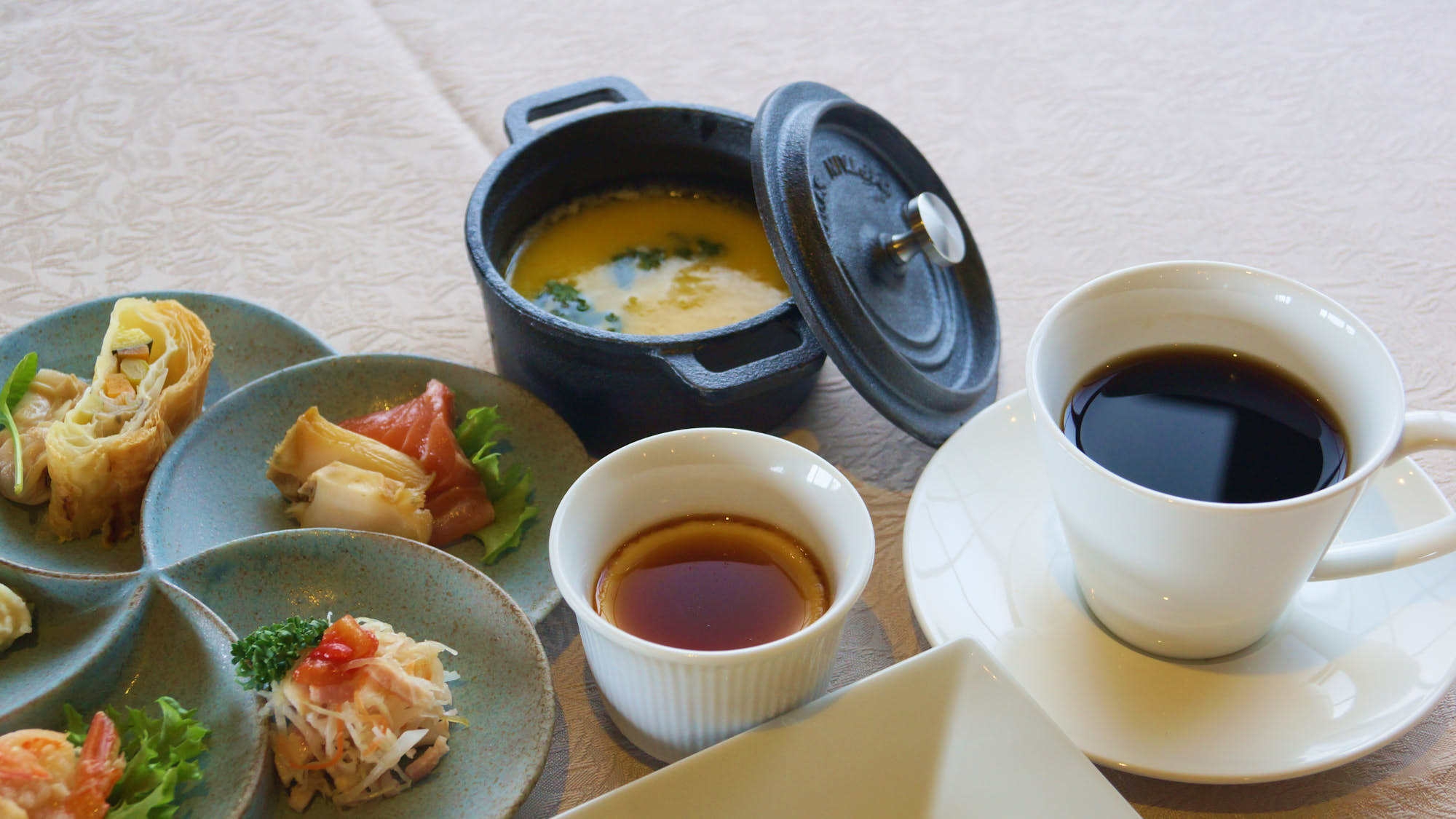 【朝・夕2食付】夕食は熊野牛しぐれ重・朝食はフレンチ。日本三古湯の天然温泉で至福のひととき（通年）