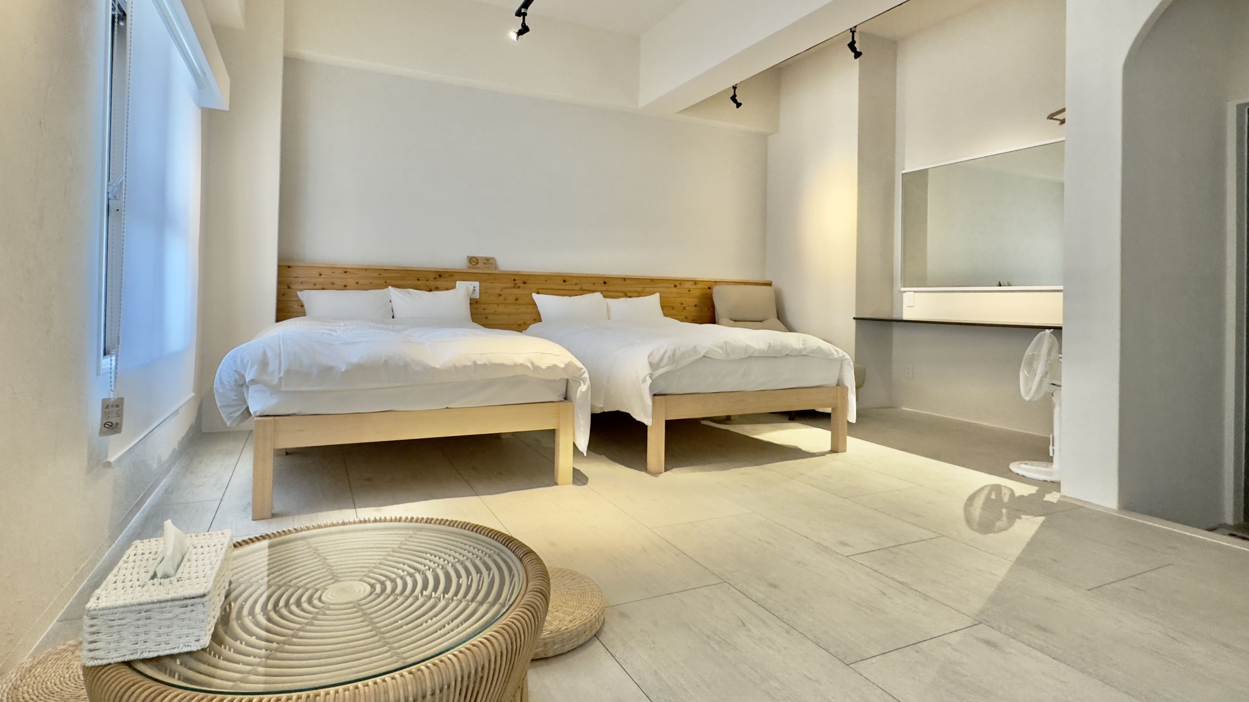 【2連泊割】連泊でお得に宿泊！　2023年11月にフルリノベーション　繁華街・コンビニまで徒歩圏内！