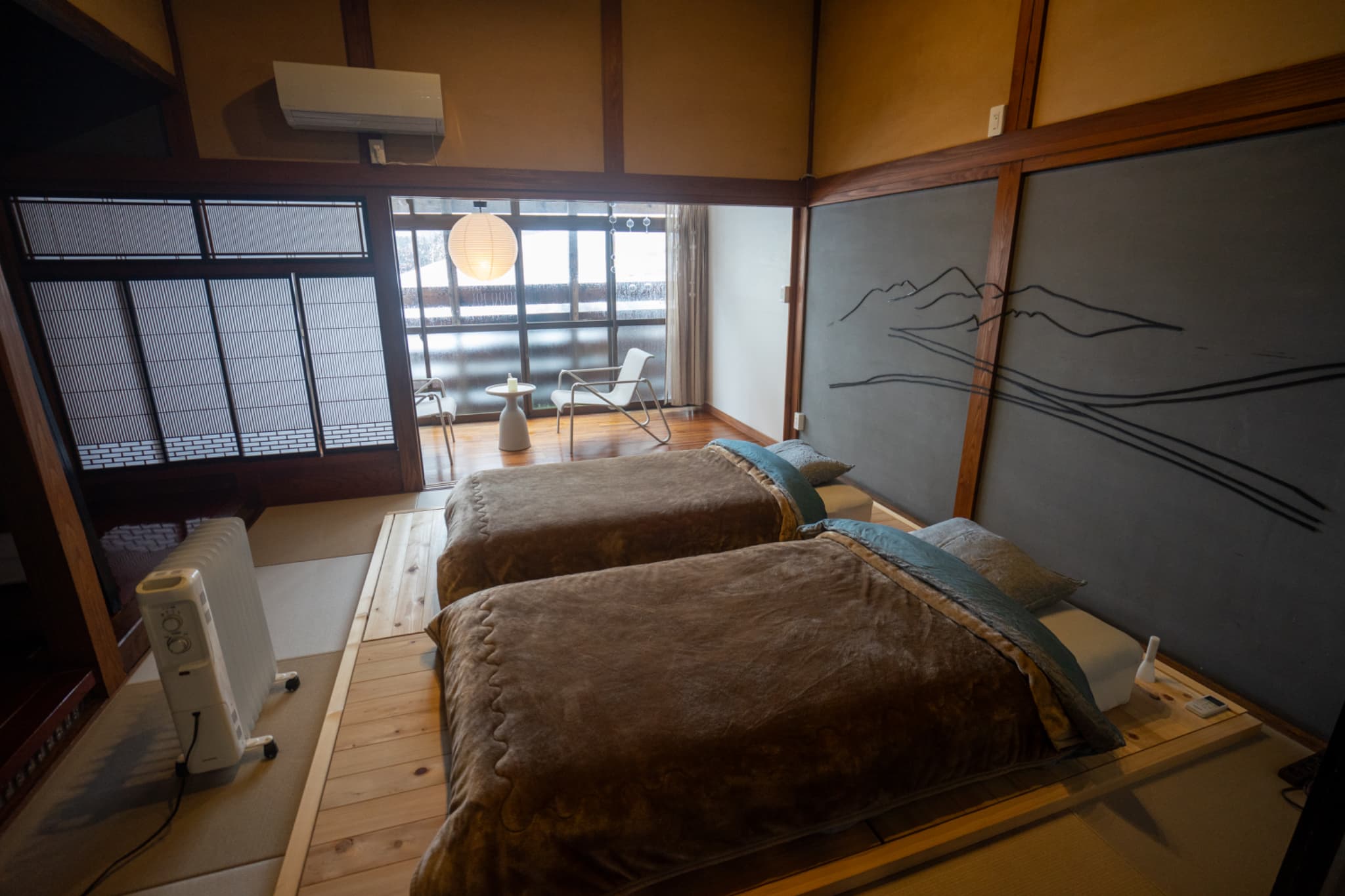 レキシ　ベッドルーム　冬