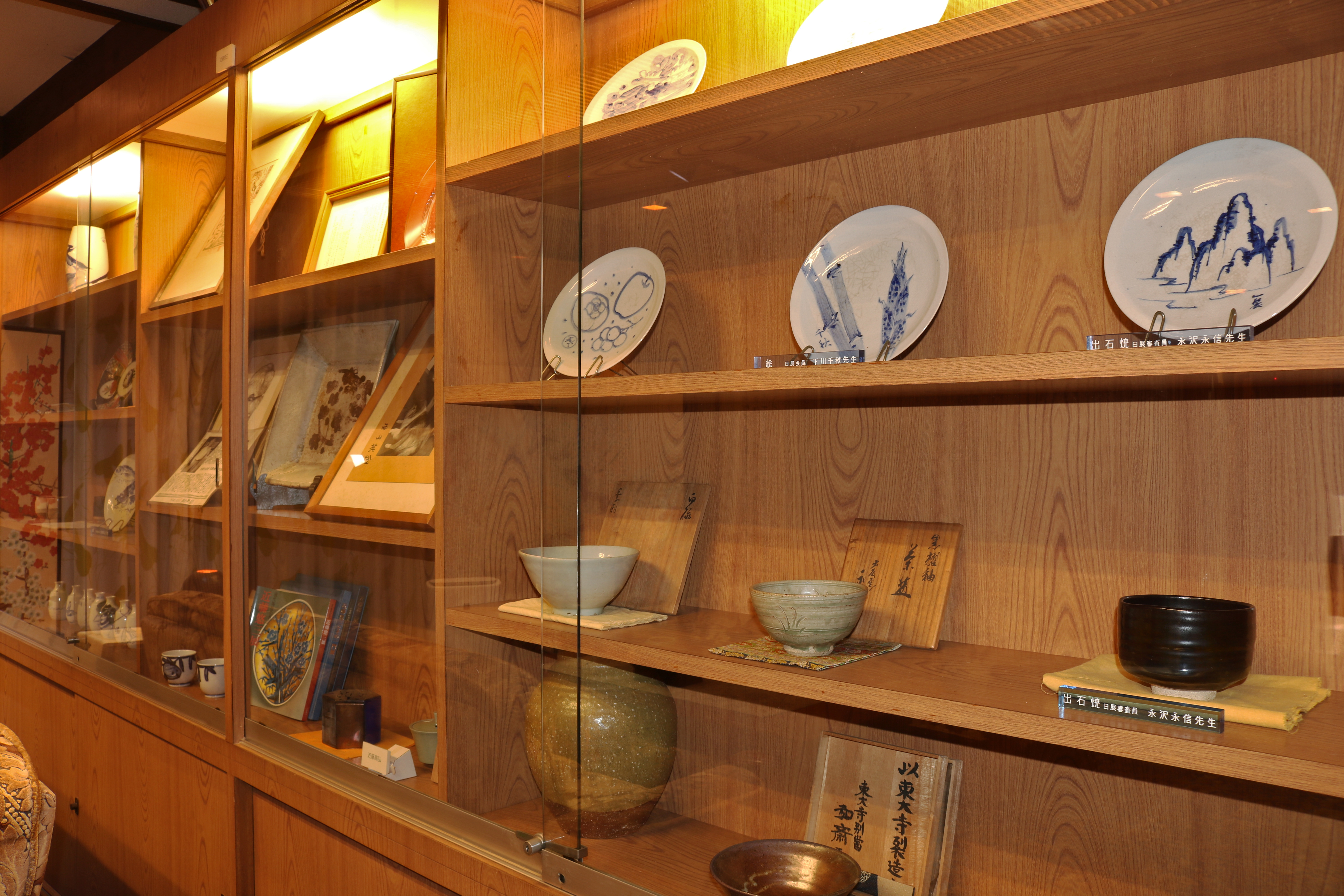 エントランスのショーケース