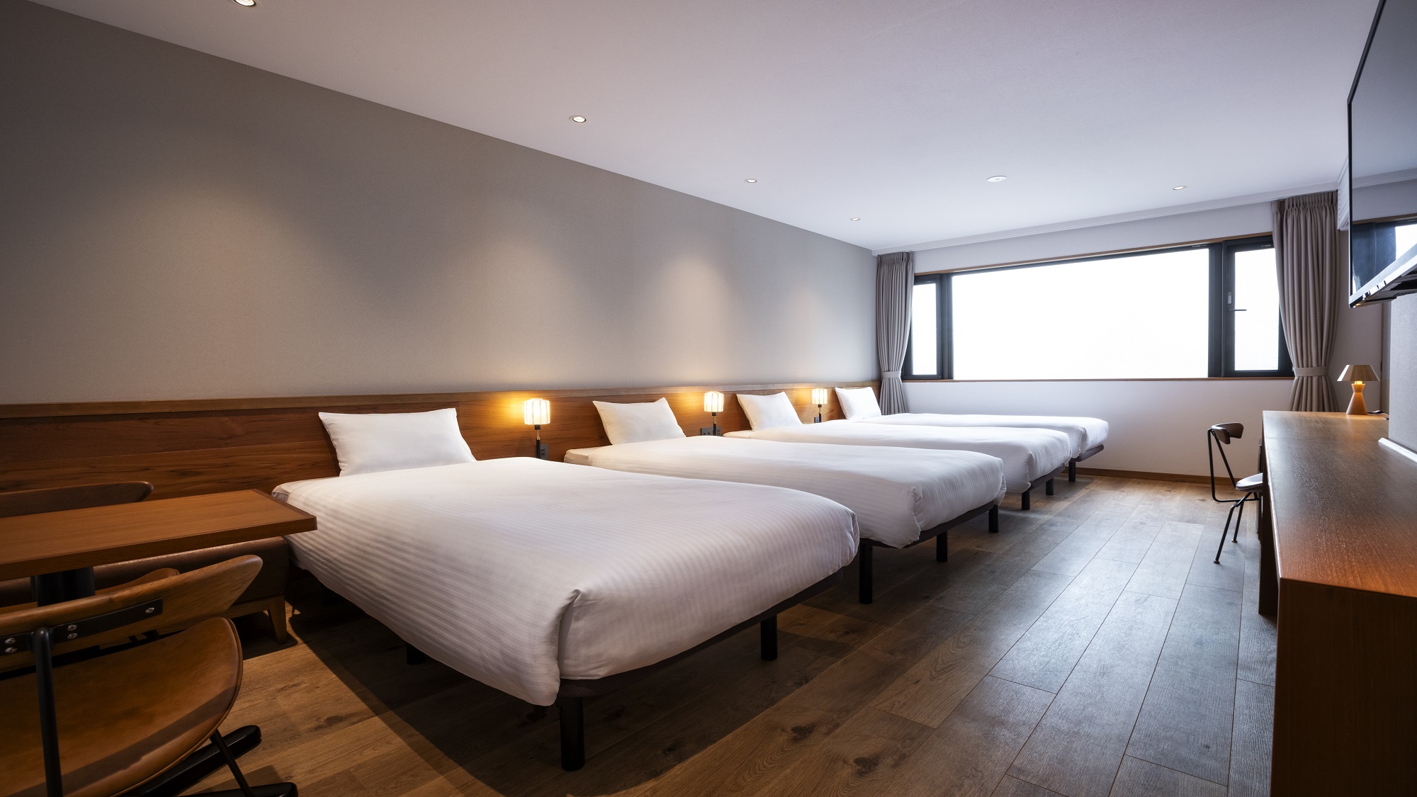 フォースルーム