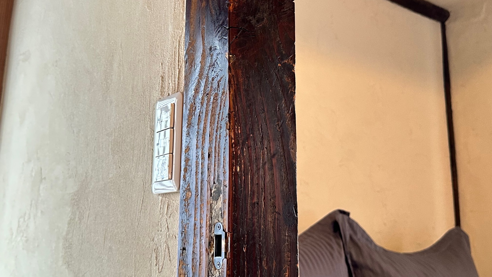 古民家の柱