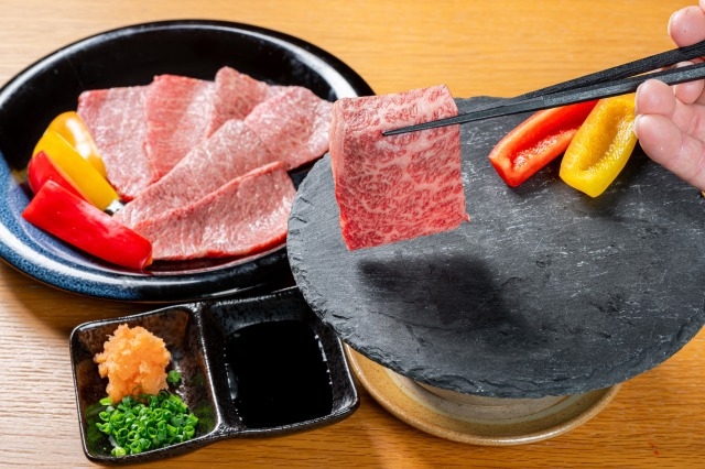 【五島の極上の食材を味わう料理付きプラン】アパートメント五島 福江中心部、40平米広々部屋。