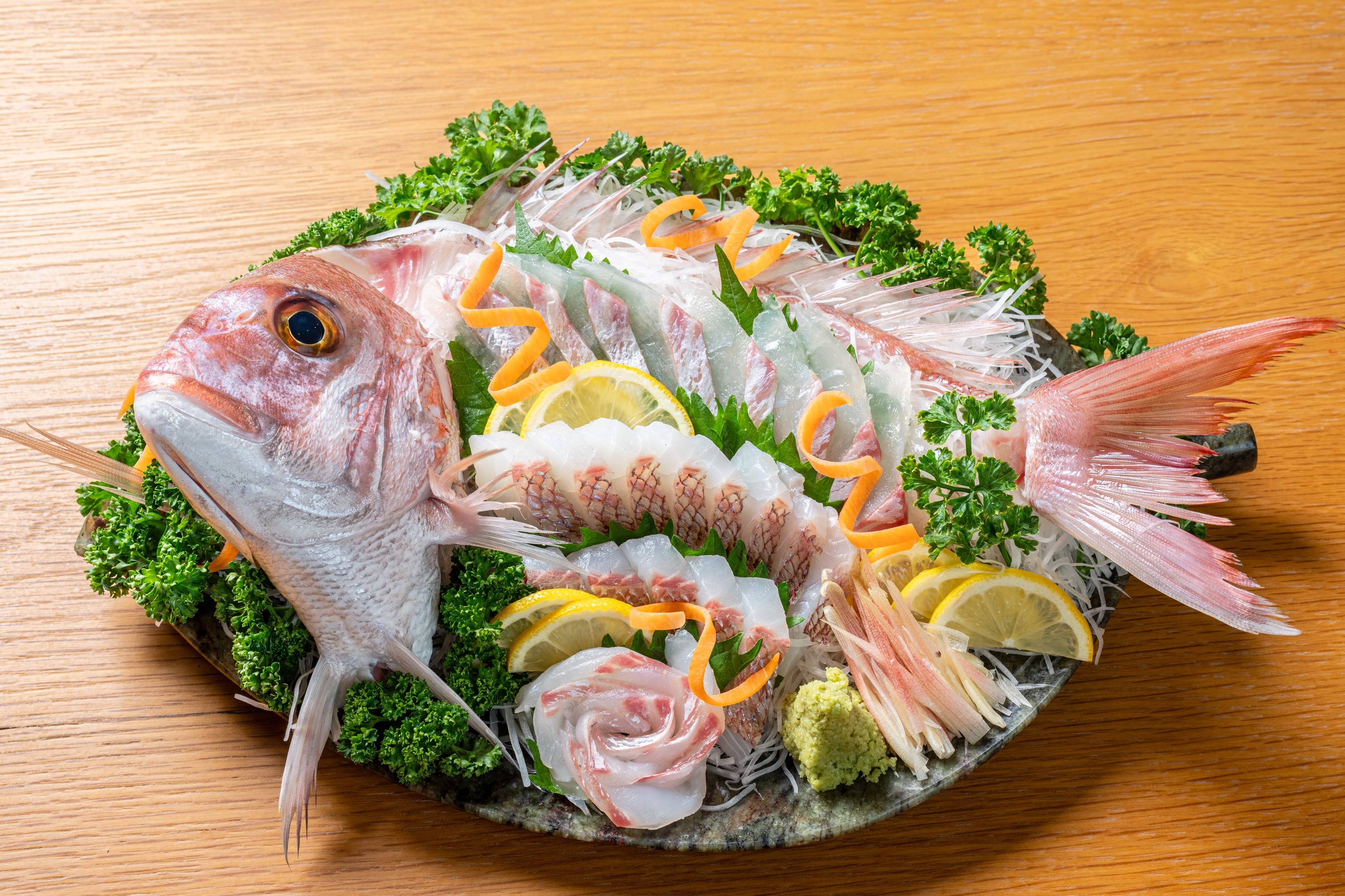 【五島列島 真鯛食べ尽くしスタンダードコース　12月のお品書き】真鯛姿造り、真鯛しゃぶ鍋、五島牛