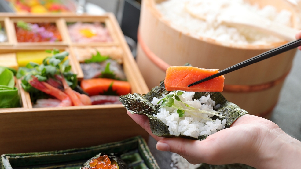 【PORT・HORIZON・KOH】出来たてを囲む、鍋料理または手巻き寿司＜2食付＞