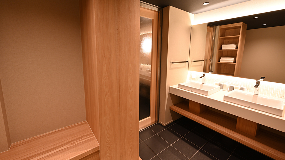 【禁煙】デラックス・バンクルーム（80平米・定員1～6名様）