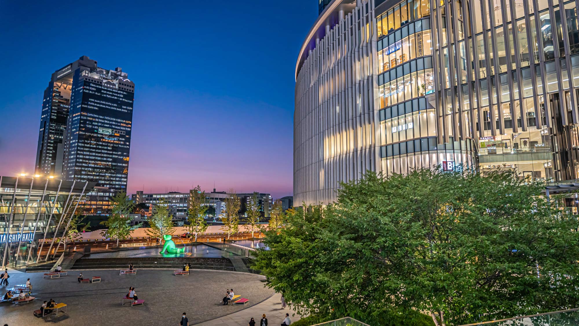 グランフロント大阪・梅田スカイビル