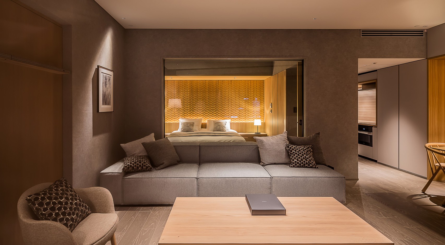 Premier King Suite