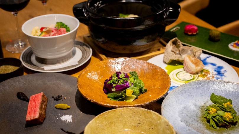 【OPEN1周年/無料シャトルバス利用】夕食付/朝食なし【佐賀牛＆地元野菜を堪能”肉割烹コース”】