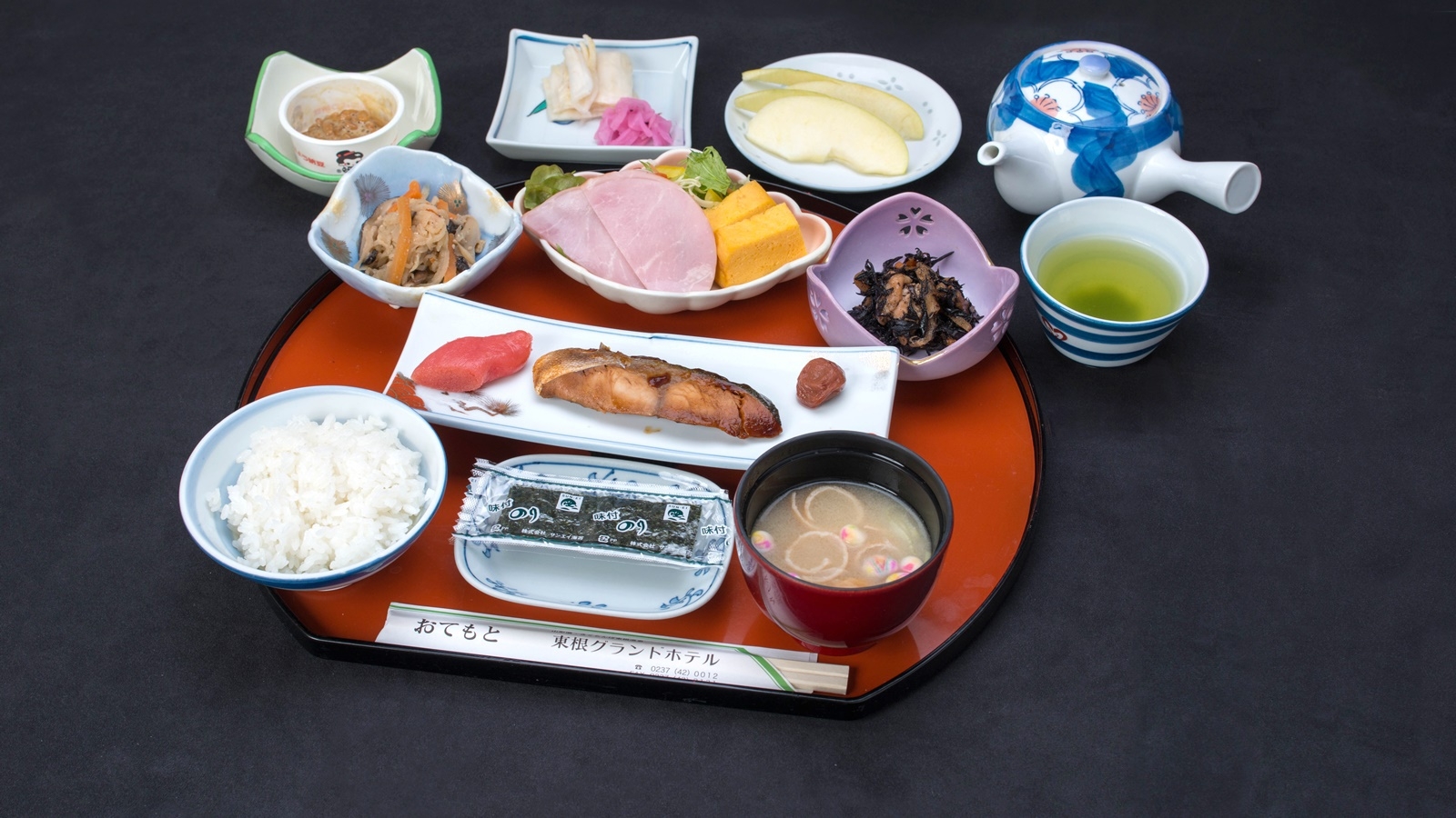 【1泊2食】選べる鍋♪板長お任せ山形牛A５ランクステーキ膳１０品＜premiumプラン＞