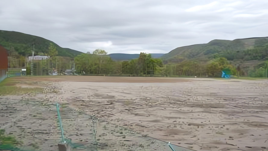 夕張市営球場 緑ヶ丘