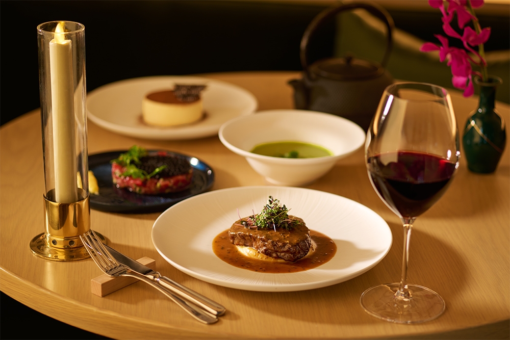 【ウェルカムドリンク付】本格イタリアンのレストランで特別ディナー （夕・朝食付）