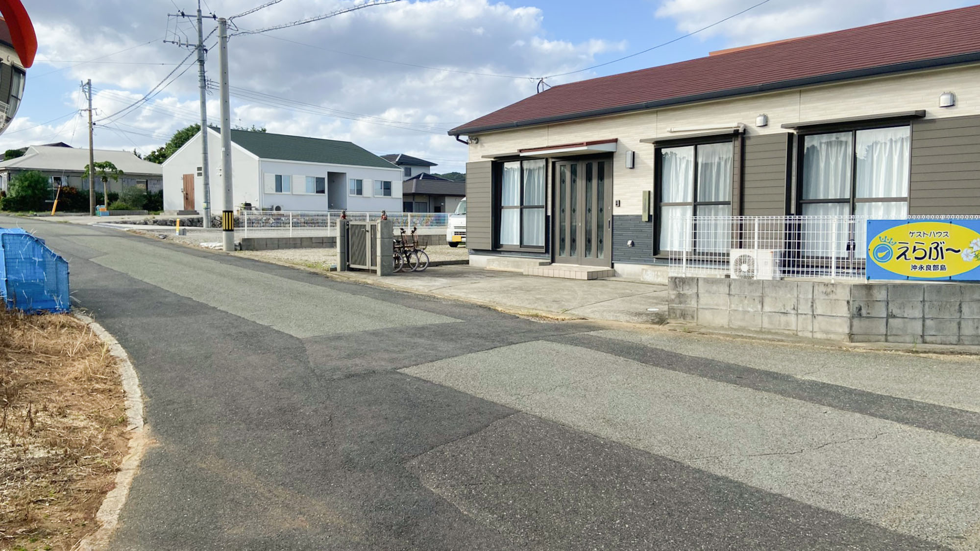 ・【えらぶ～２・ノルディック案内】こちらの看板を目印にお進み頂き、右折いただきますと建物がございます