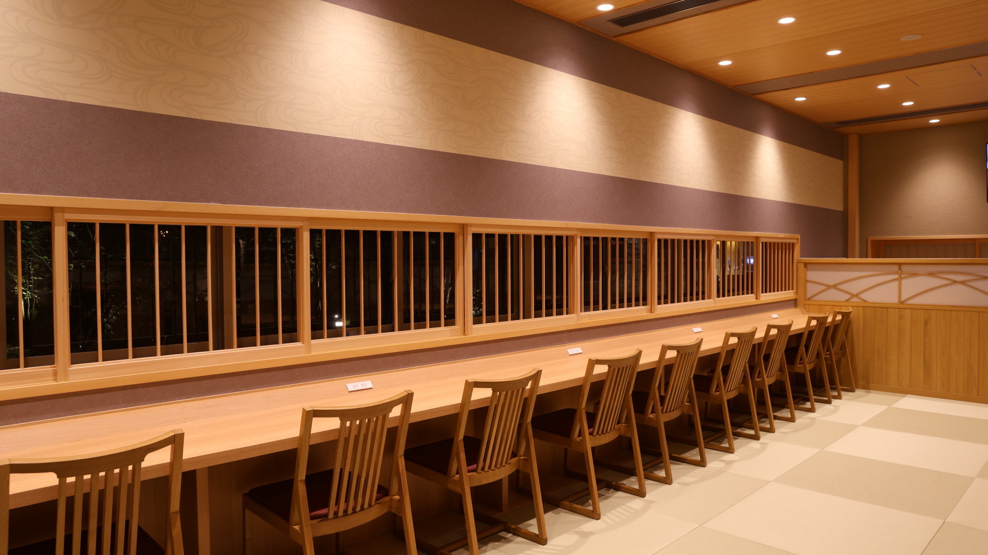 ◆１Fレストラン「季の庭」　広々118席ございます♪