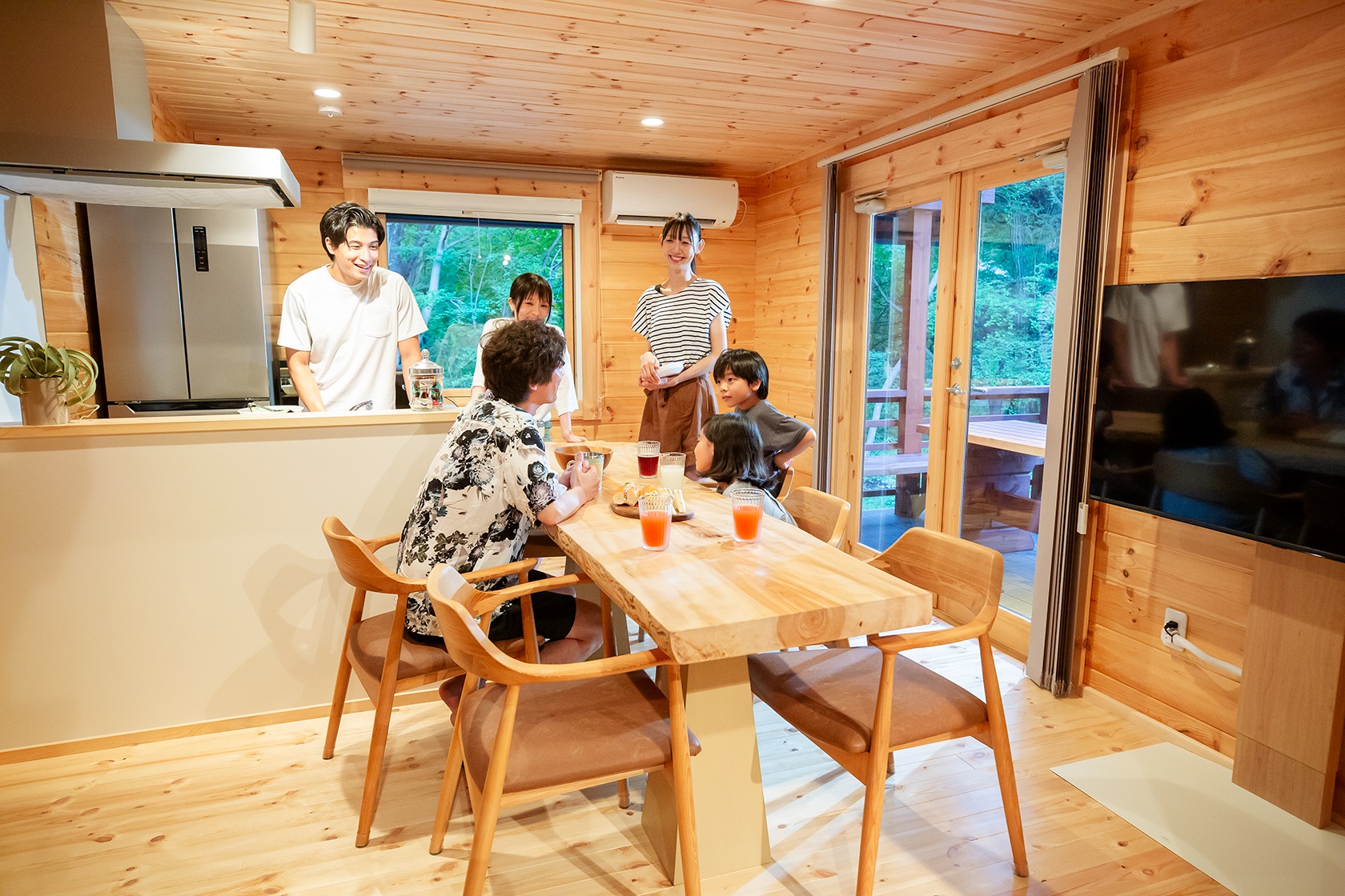 1階　リビングダイニングキッチン