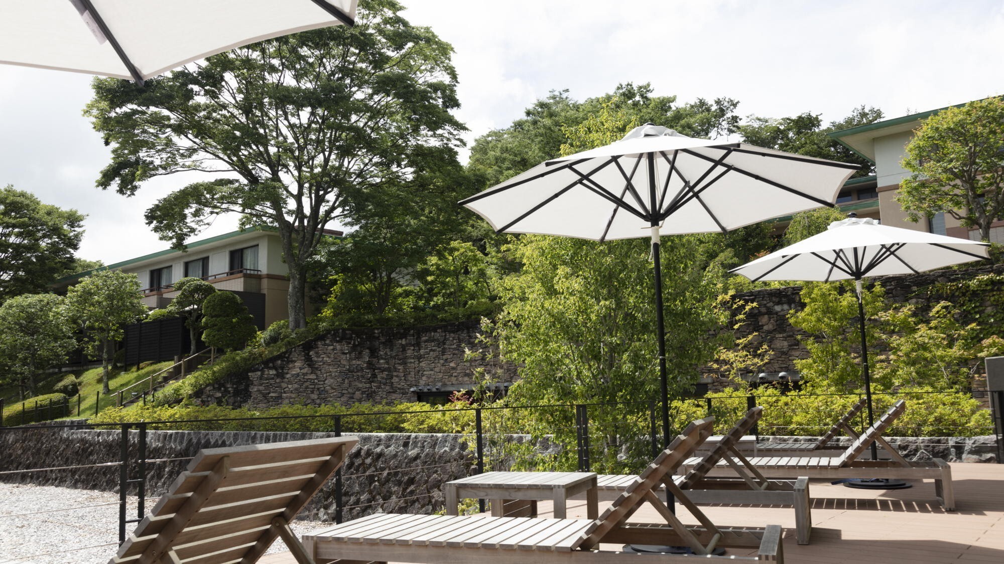 【フォレストテラス】