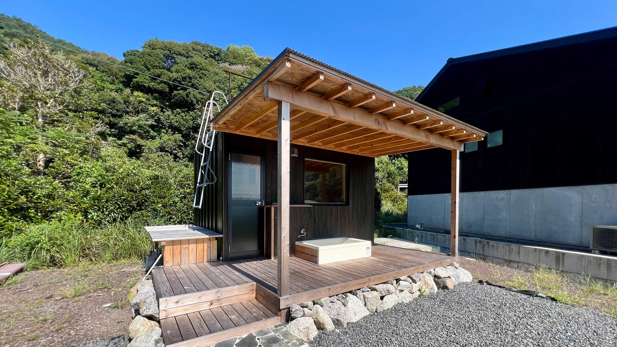 【屋外サウナ】野外にあるサウナ室でリフレッシュしてください