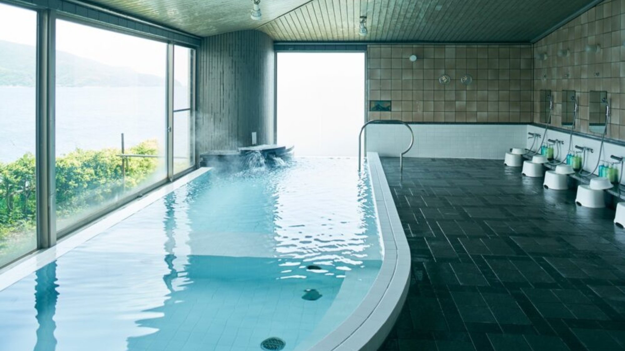 宿泊施設「Ent&ocirc;（エントウ）」の温泉をご利用いただけます。