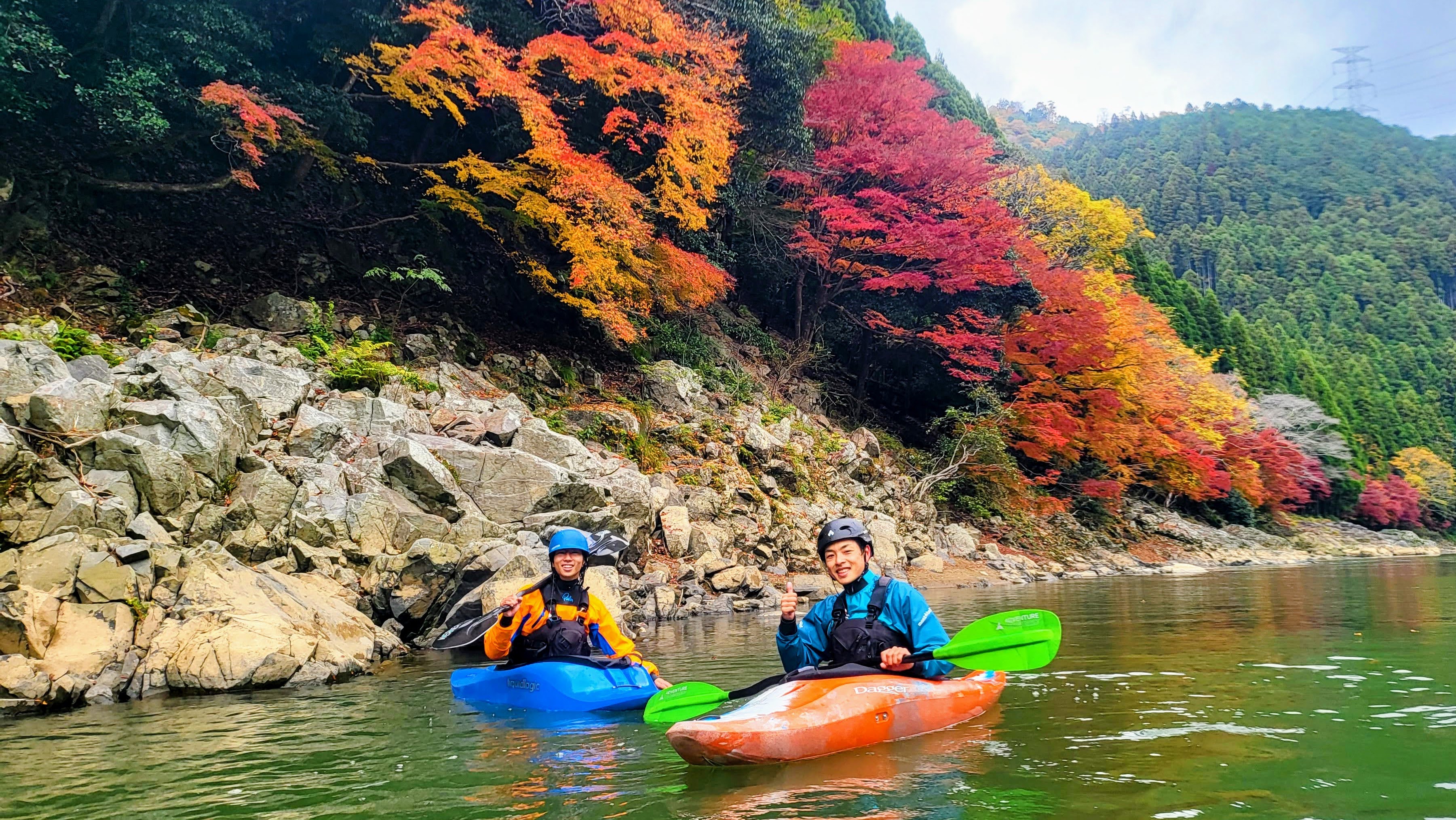 周辺施設「保津川カヌー」自然と一体になるひとときを満喫