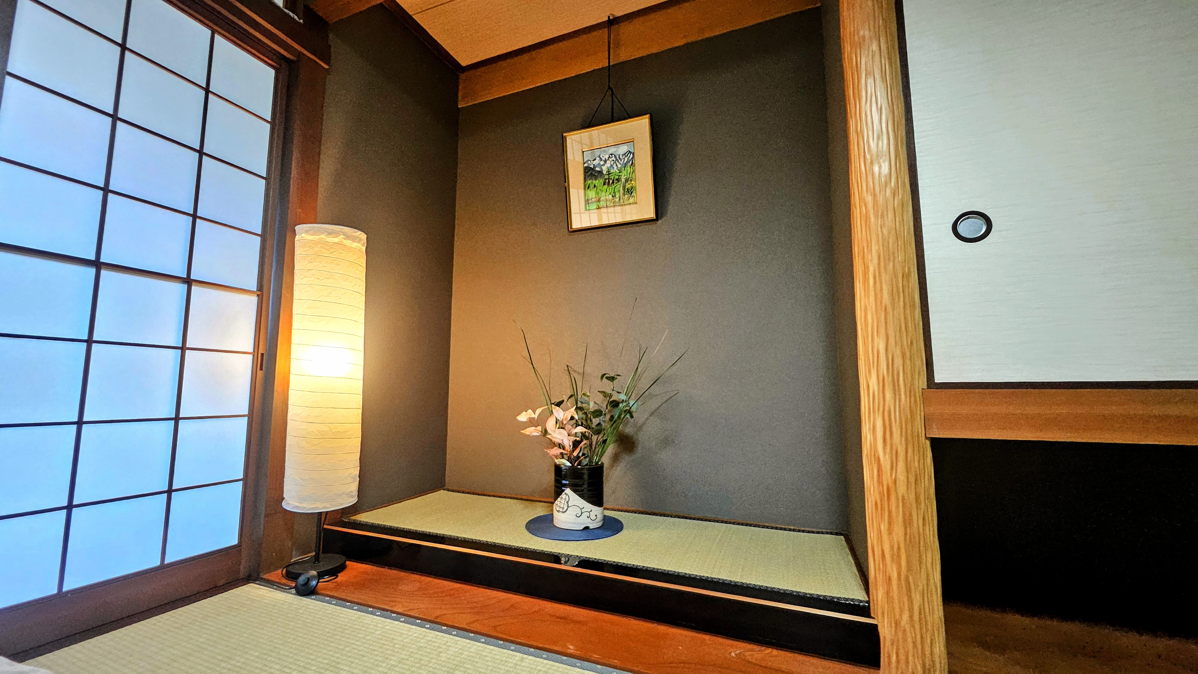 寝室②和室・畳の香りが心地よい本格和室