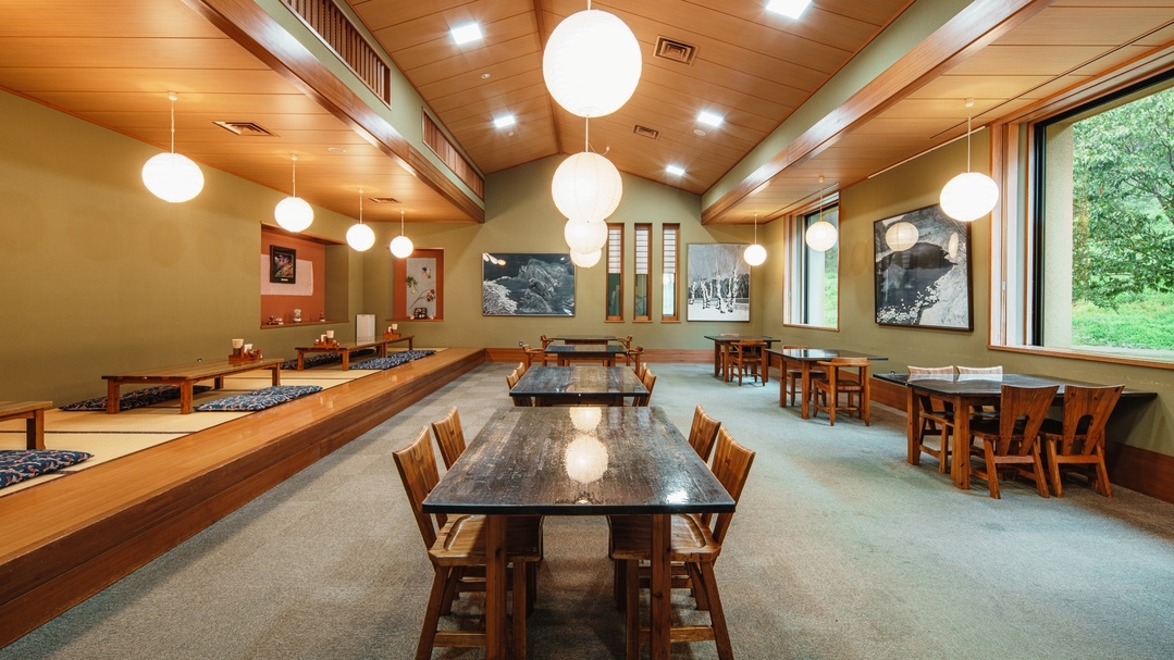 【早期予約60日前】10％オフ！スタンダード｜四季折々の山と川の幸を盛り込んだ夕食膳【夕朝食付】