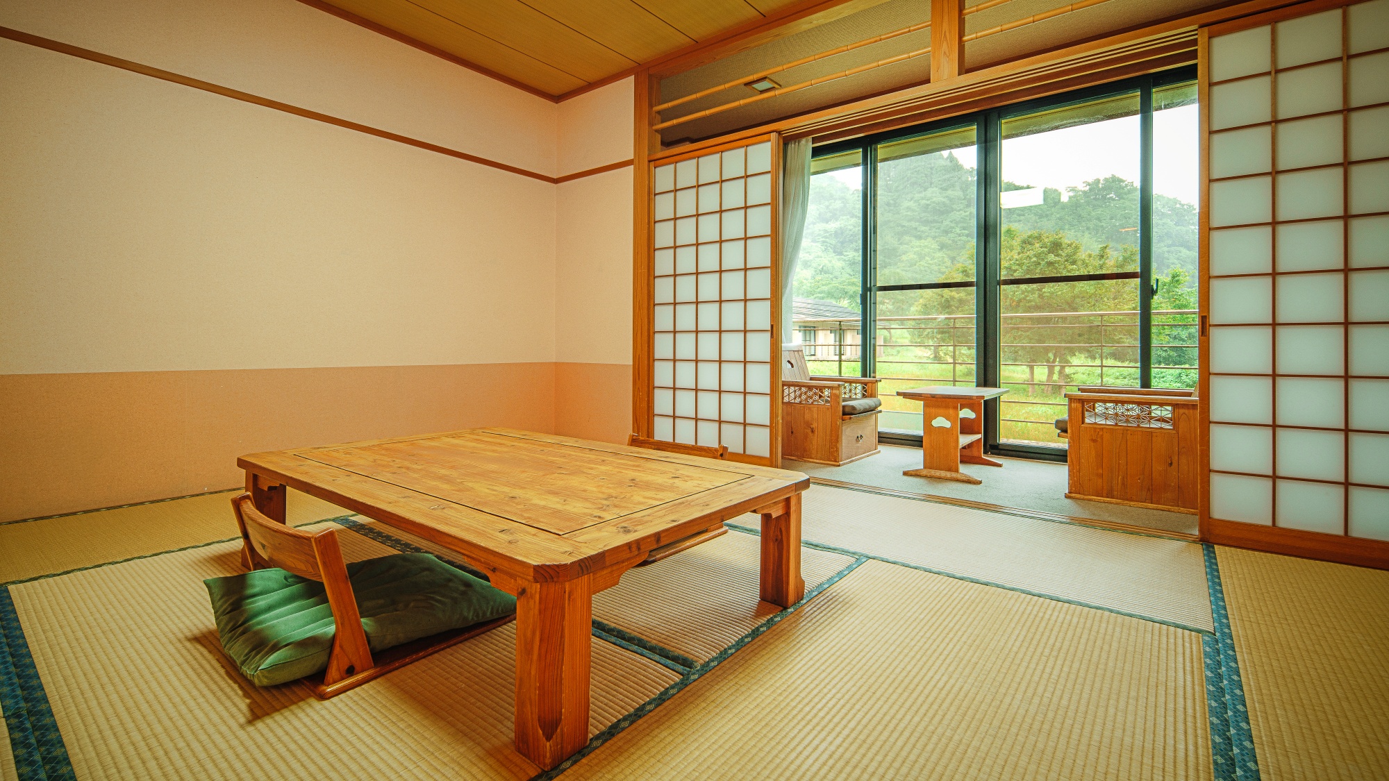 *客室一例/お部屋の窓から眺める山の景色に癒されます。