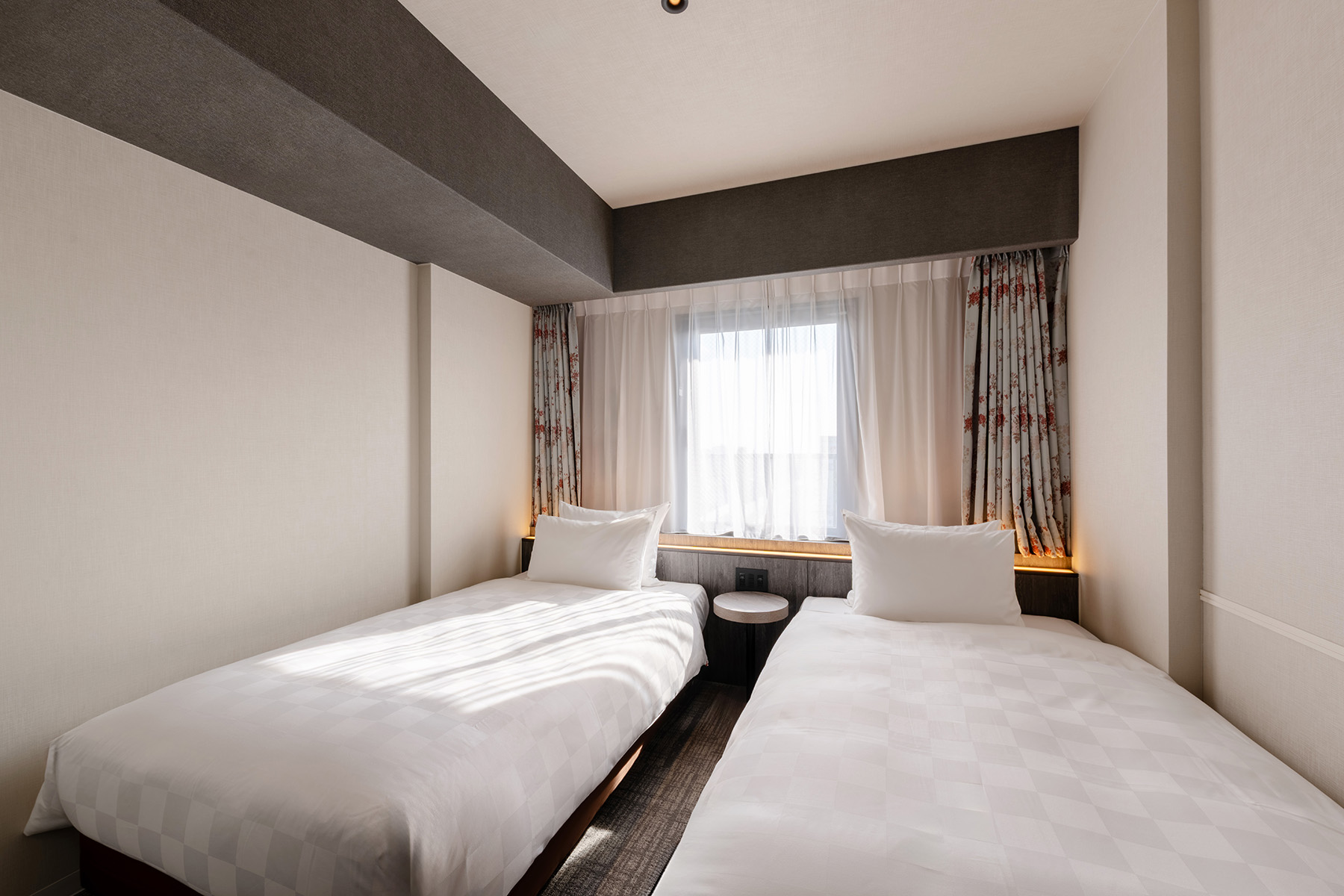 和モダンツイン