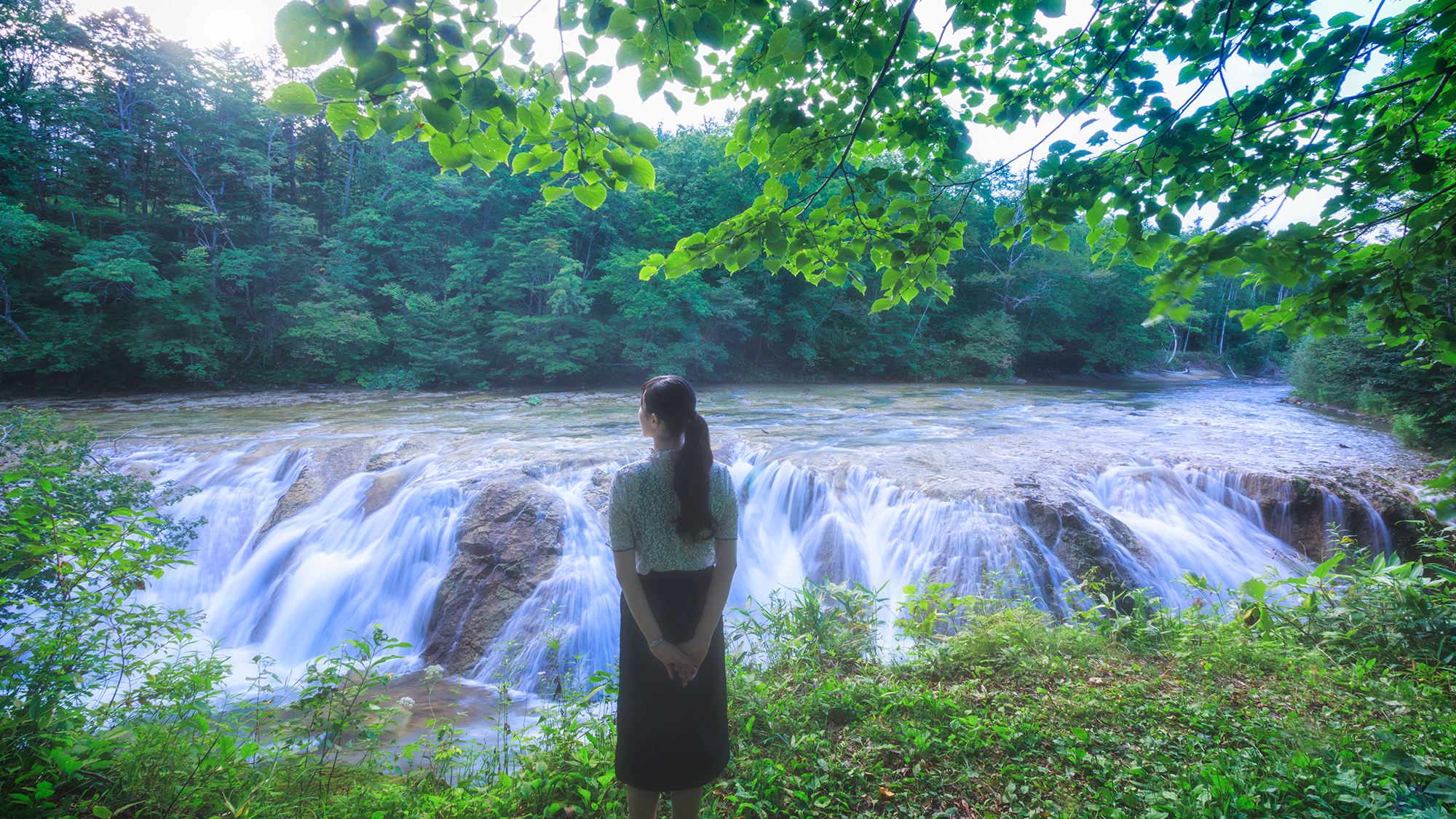 【初夏】マイナスイオンたっぷりの大滝プチナイヤガラの滝