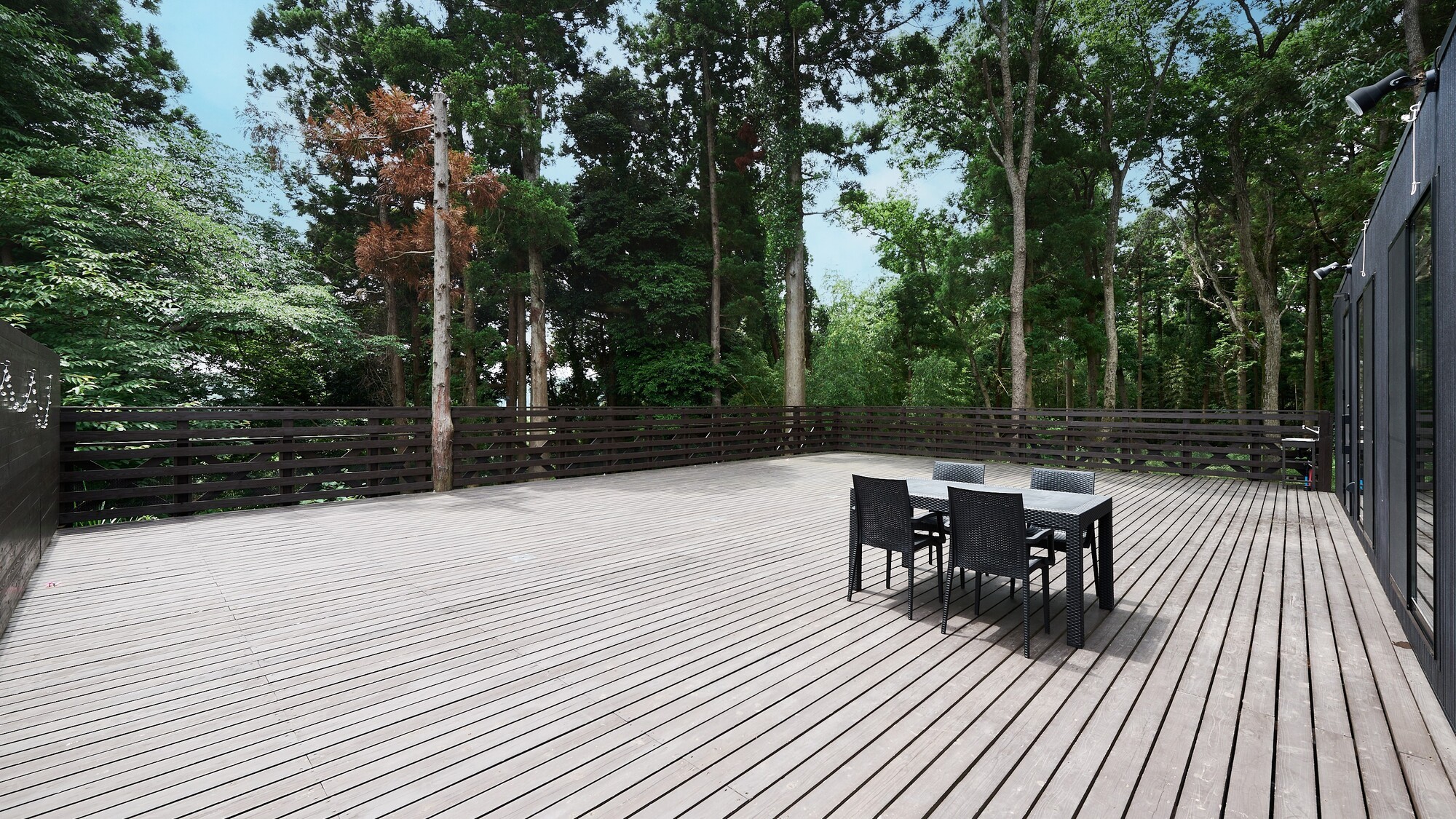 C　ウッドデッキ