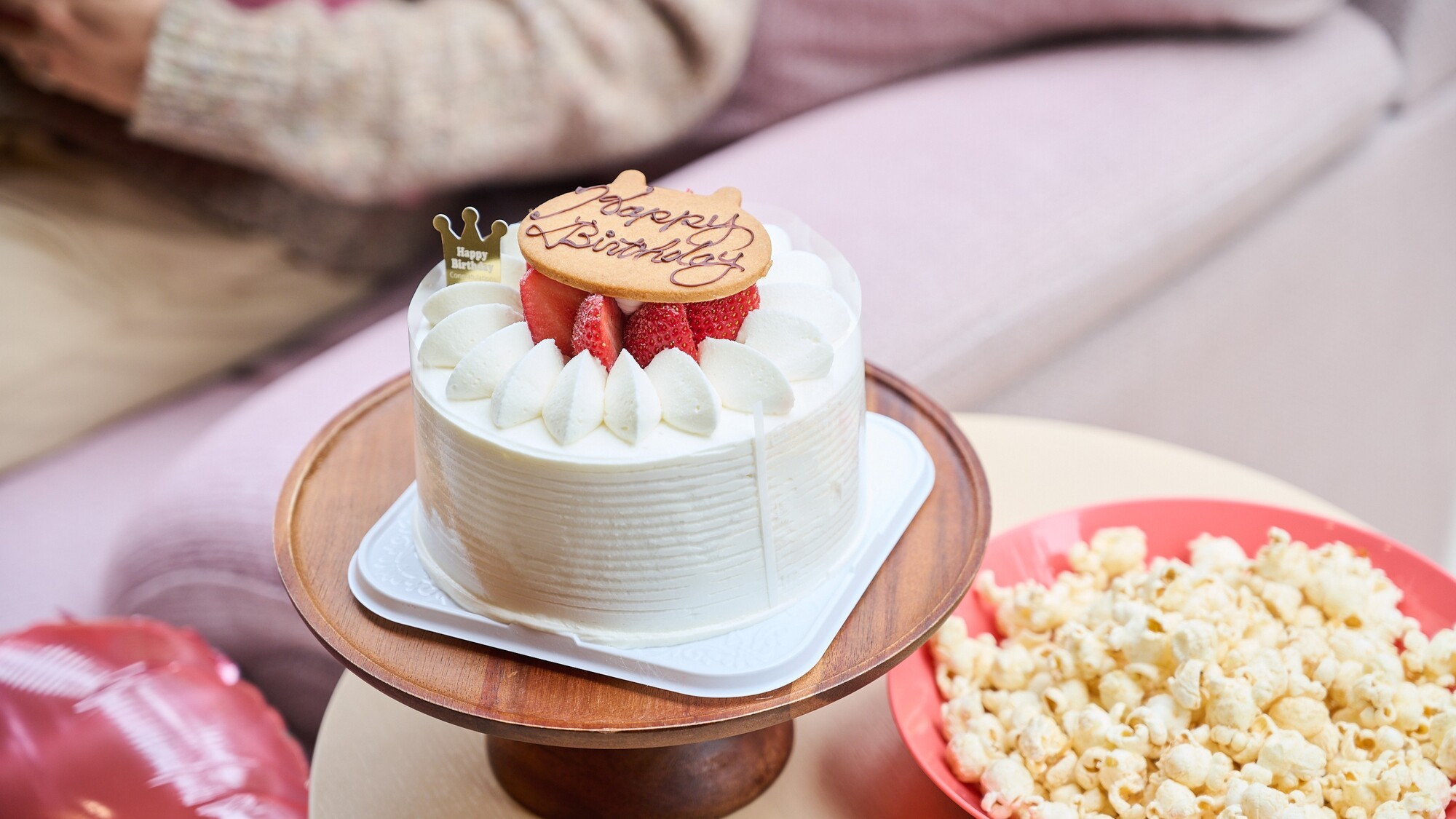 ケーキなどをお預かりする事も可能です。