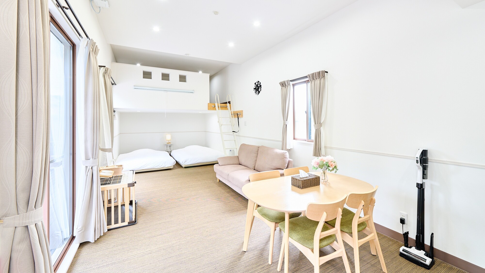 A　ロフト・ウッドデッキ・専用ドッグラン