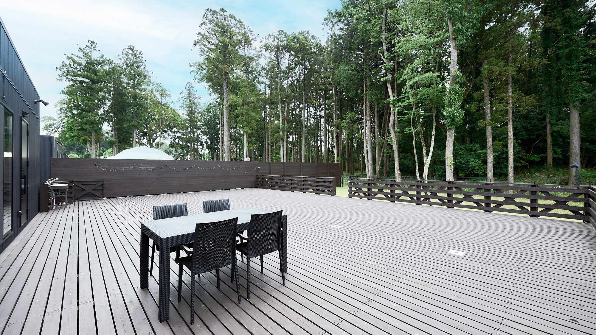 A　ロフト・ウッドデッキ・専用ドッグラン