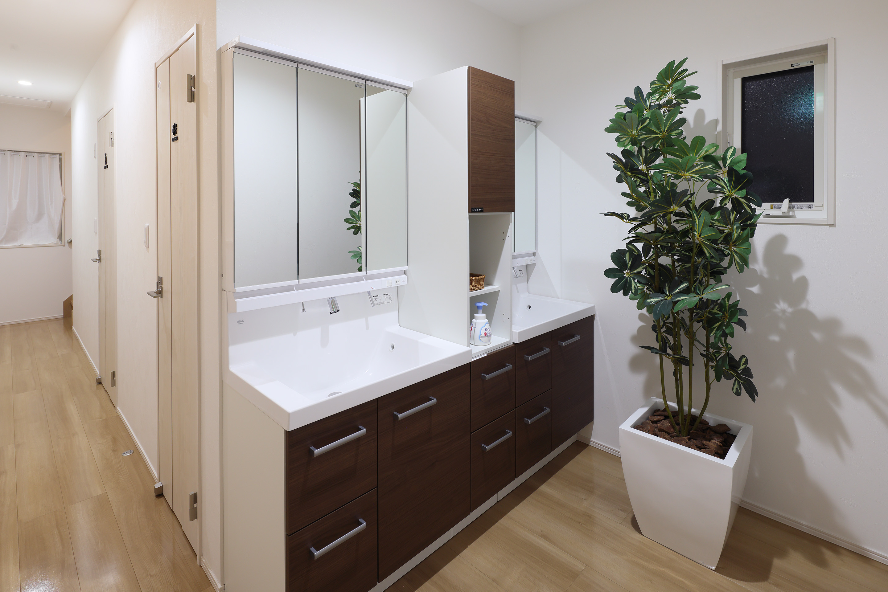 レジデンス棟-SUNSET-2Fの洗面スペース