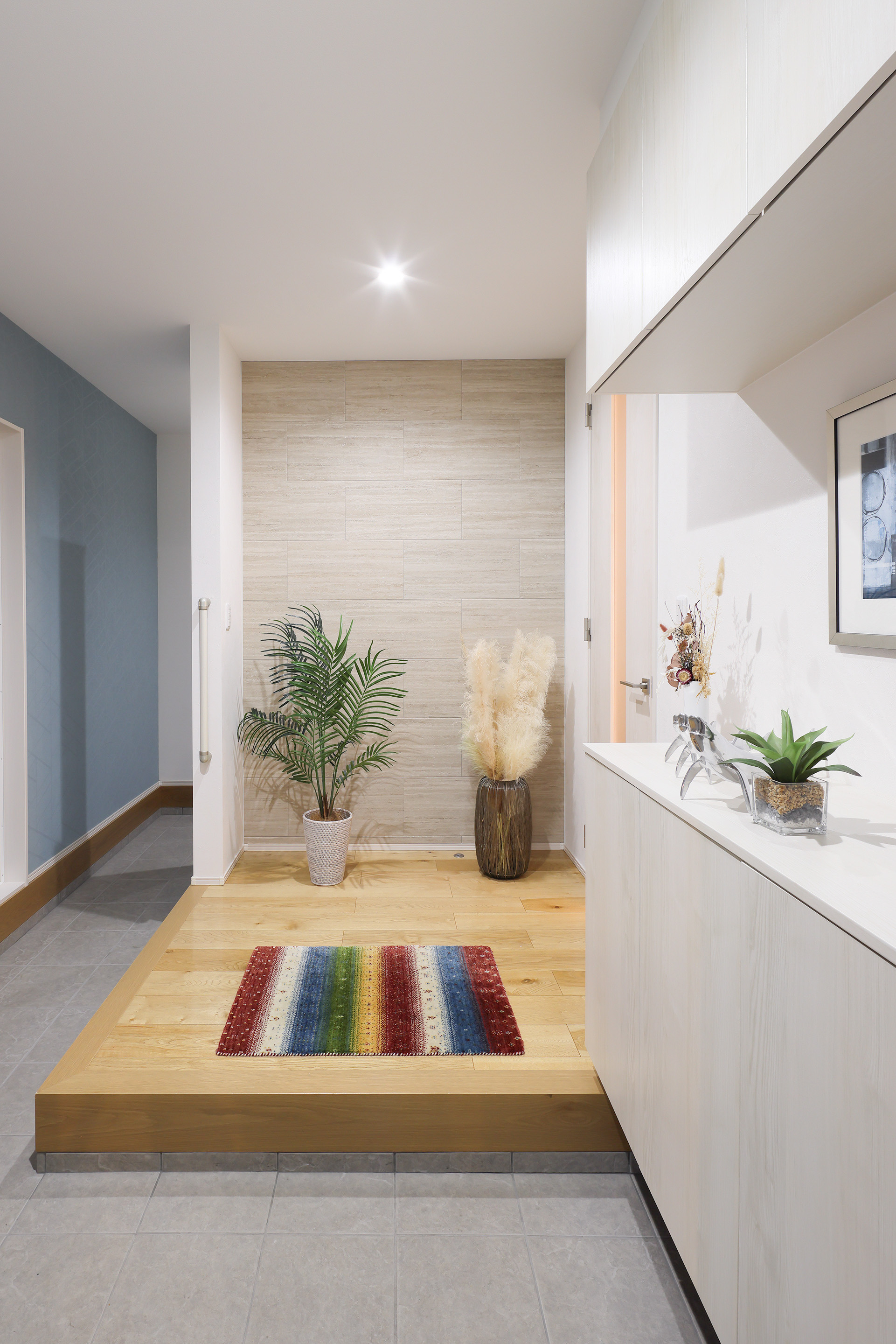 レジデンス棟-SUNSET-の玄関