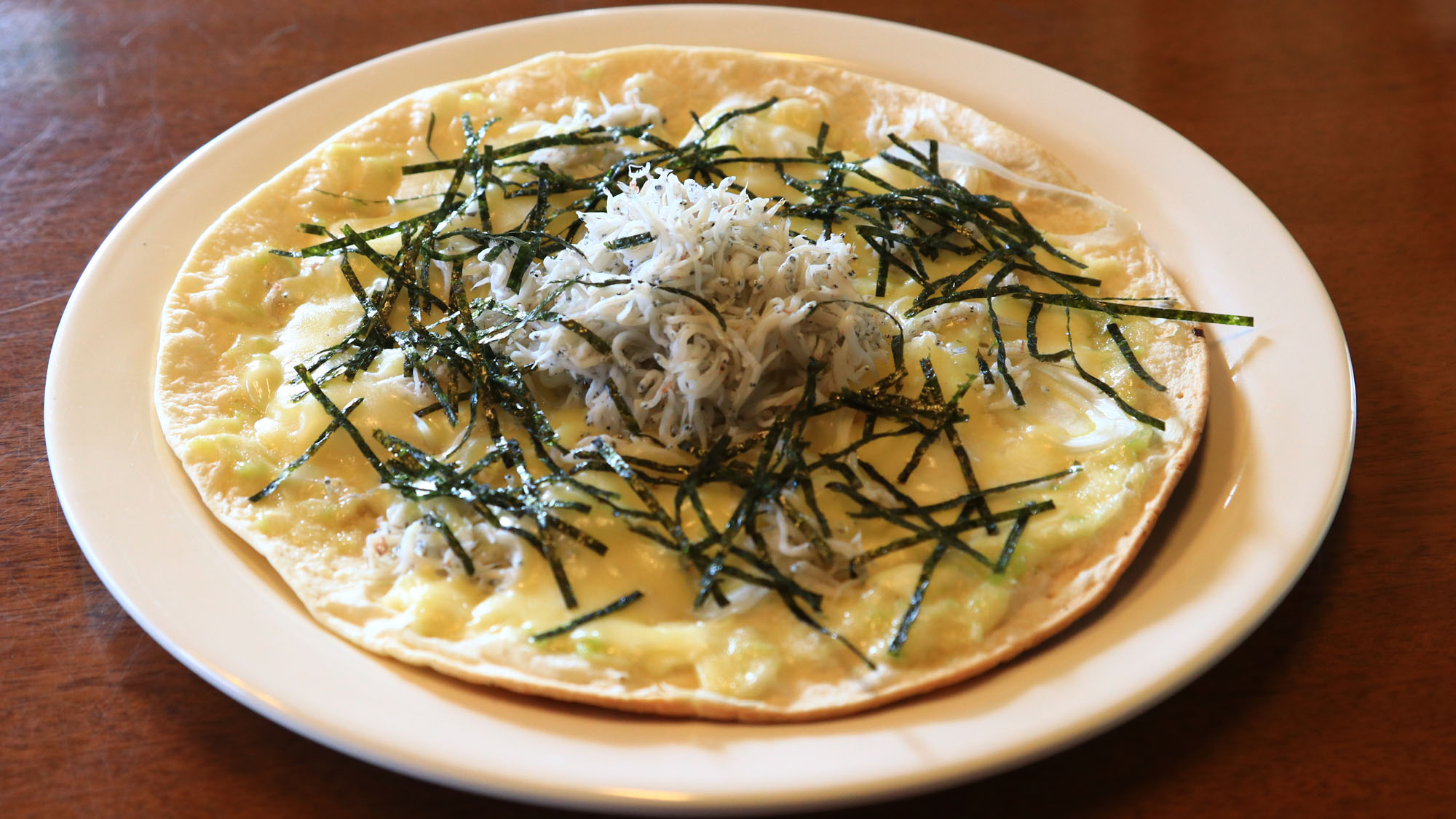 お持ち帰りもできます！わさびがちょっとアクセントになる～しらすピザ～※別料金※*