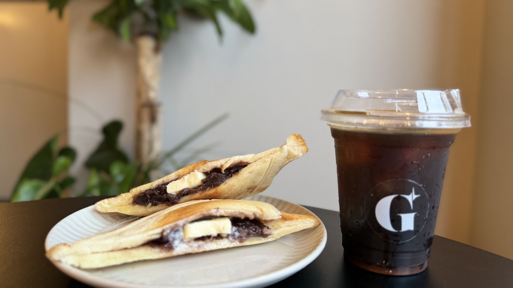 ◆朝食｜ホットサンド（あんバターサンド）