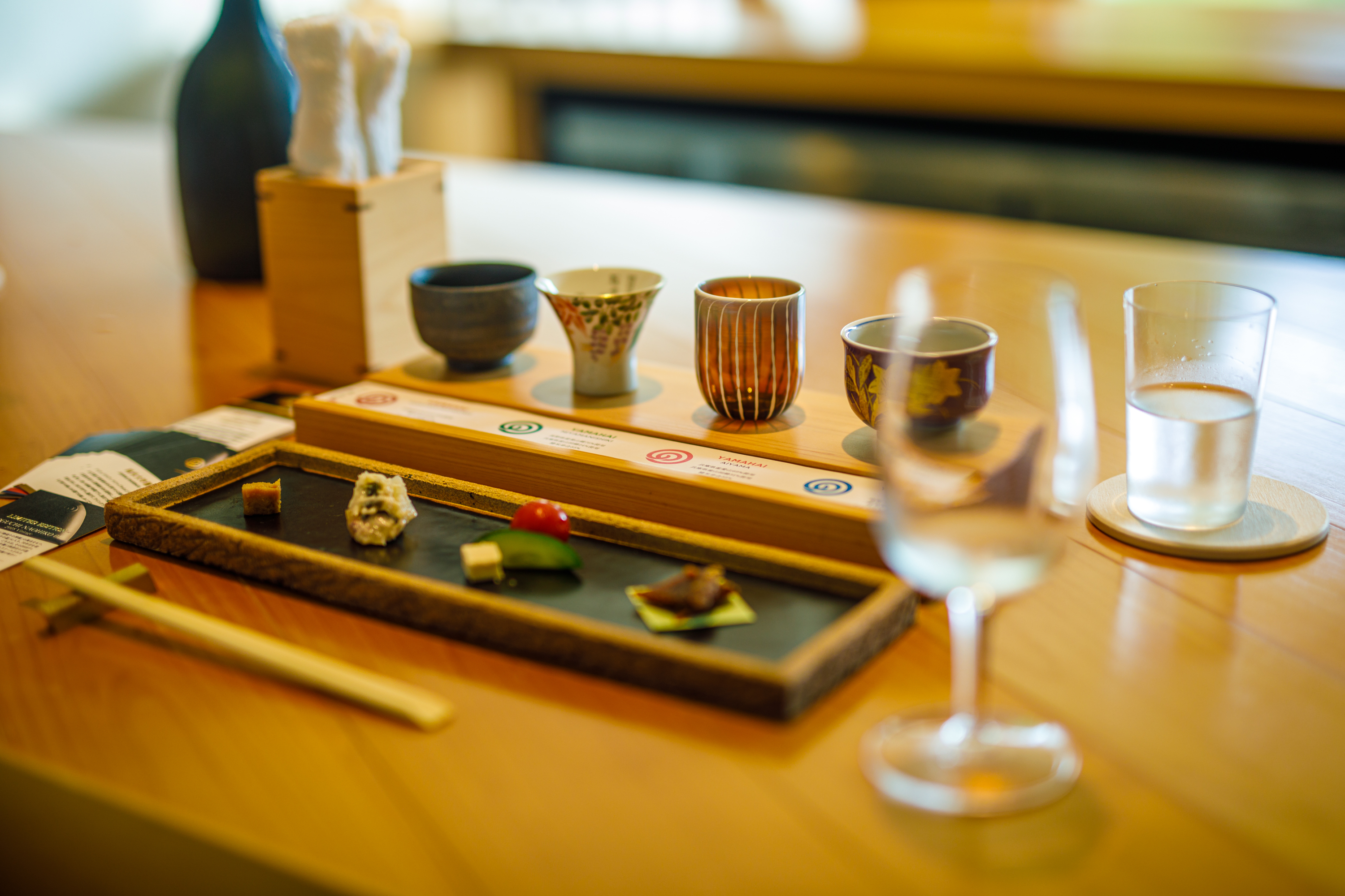 酒蔵「農口尚彦研究所」での試飲体験